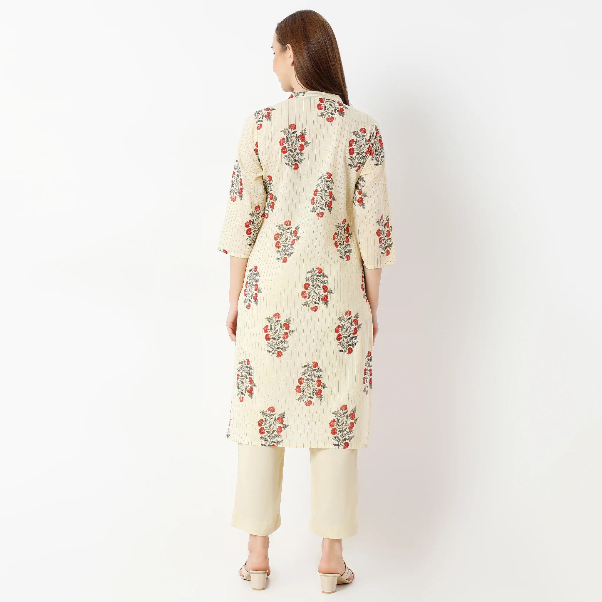 V-Neck Below Knee Straight Fit Printed Kurta - Image 3