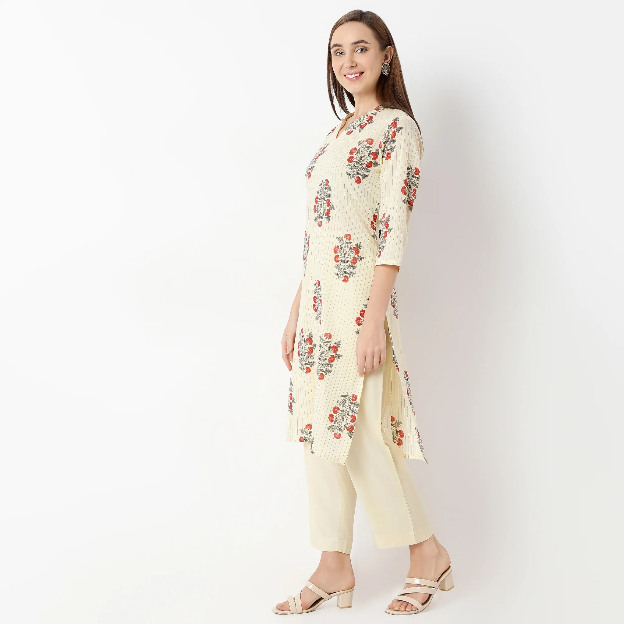 V-Neck Below Knee Straight Fit Printed Kurta - Image 5