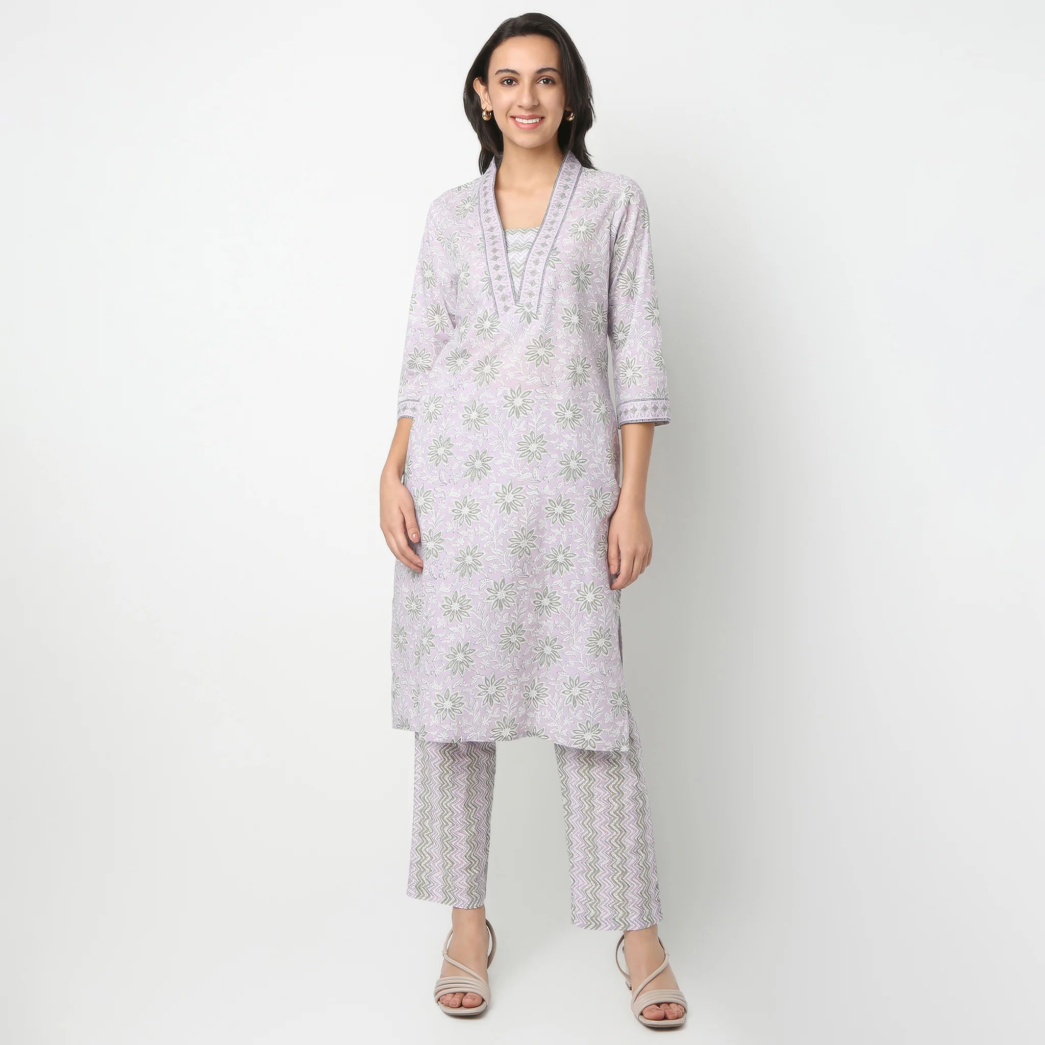 Printed V-Neck Cotton Kurta and Pant With Dupatta Set - Image 2
