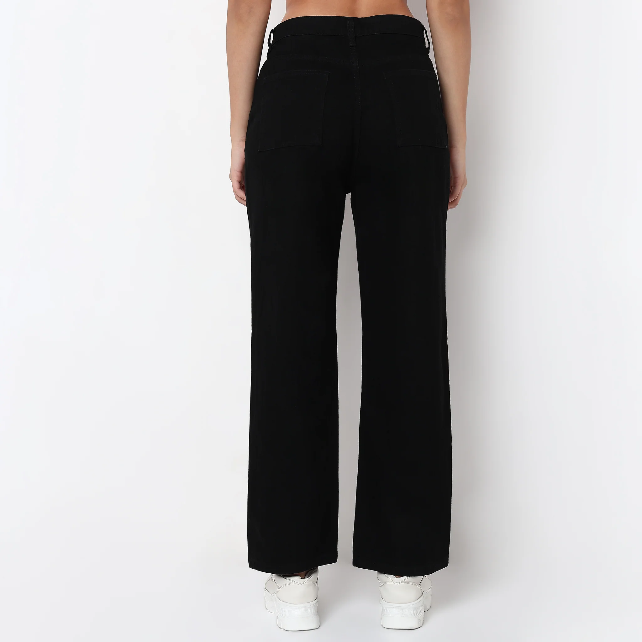 SU Jeans™ - Straight Fit High Rise Jeans - Image 3