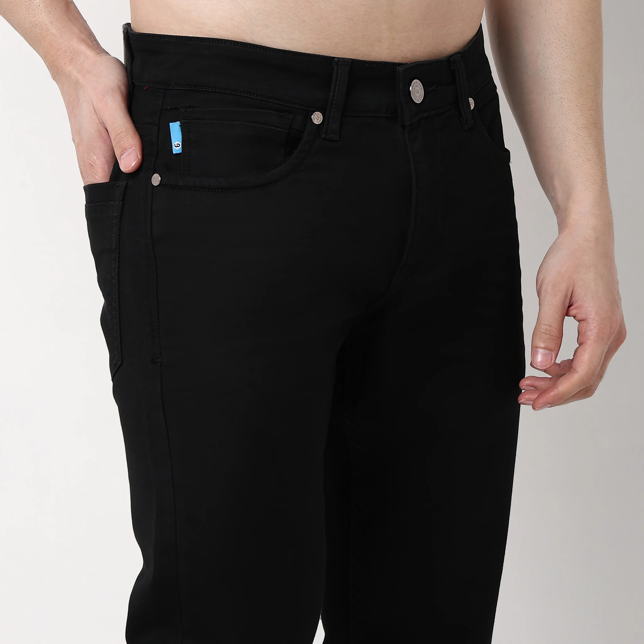 Straight Fit Solid Jeans - Image 5