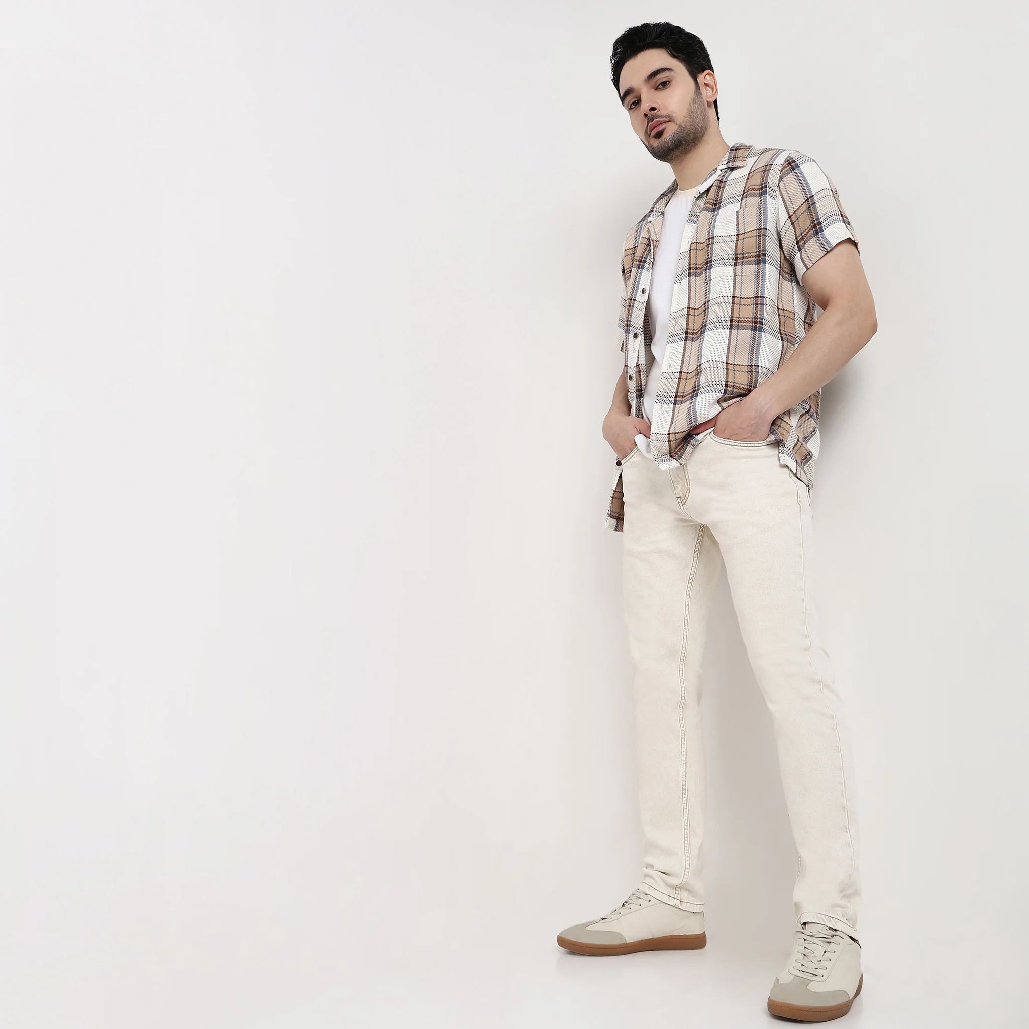 Straight Fit Solid Jeans - Image 6