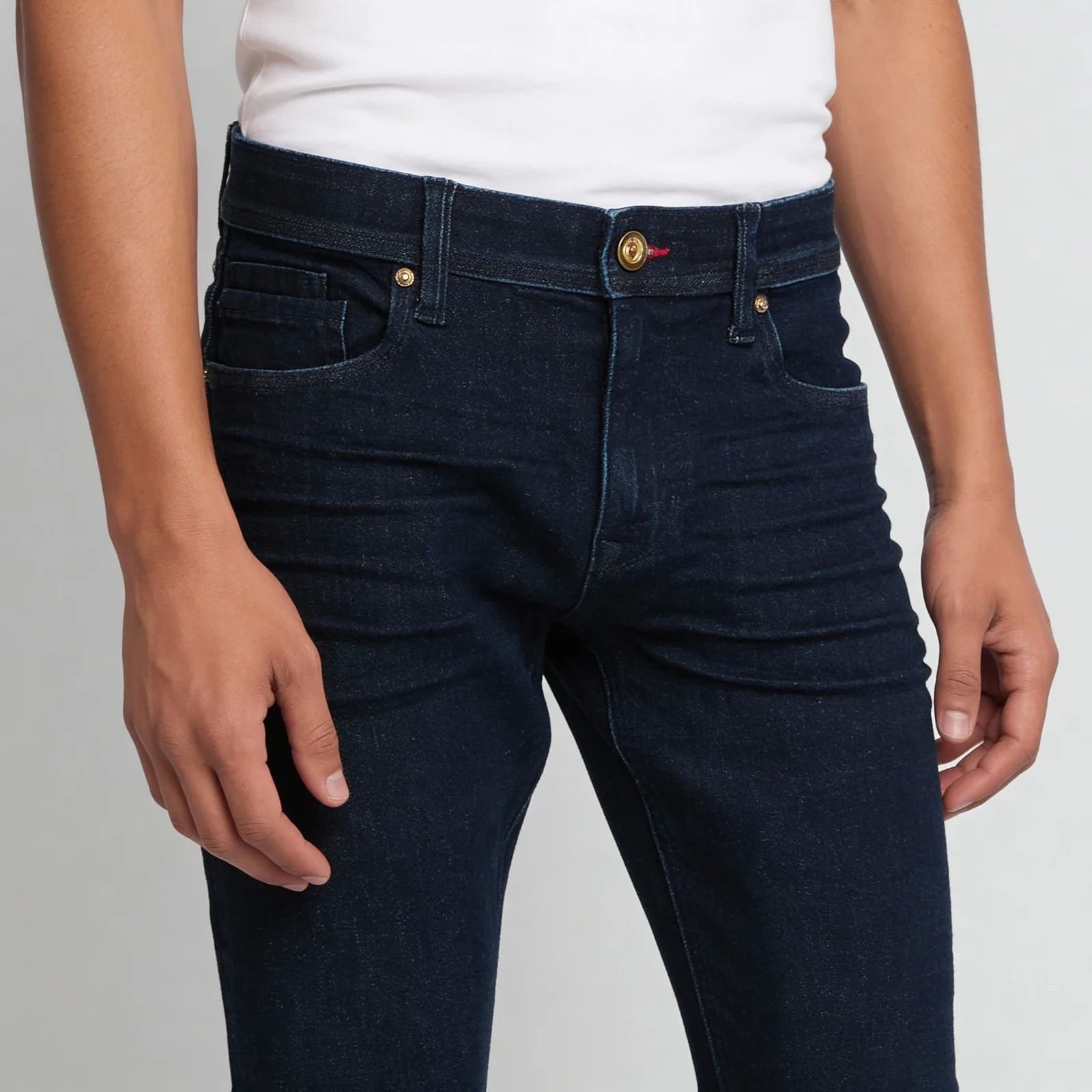 Straight Fit Solid Jeans - Image 4