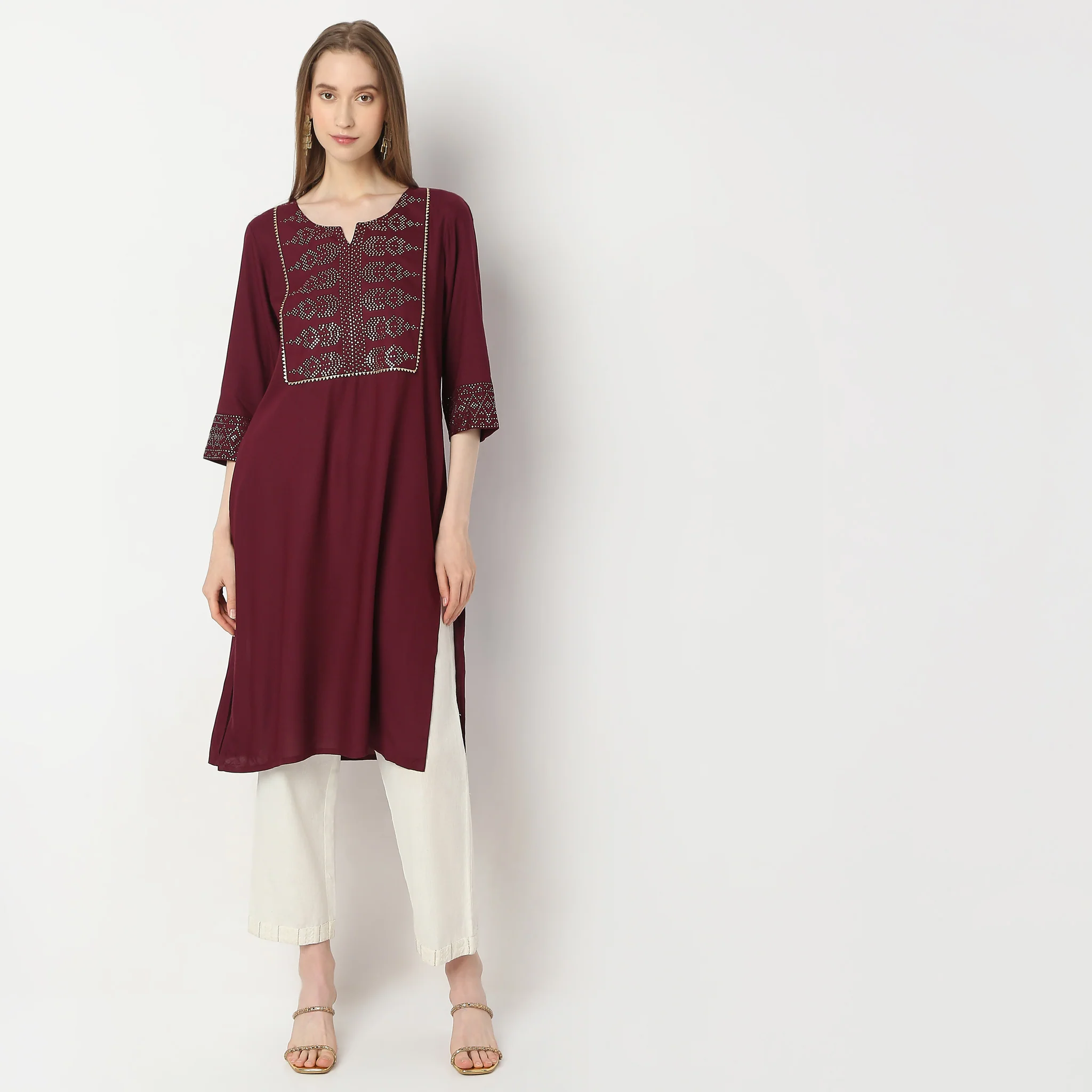 Straight Fit Solid Kurta - Image 2