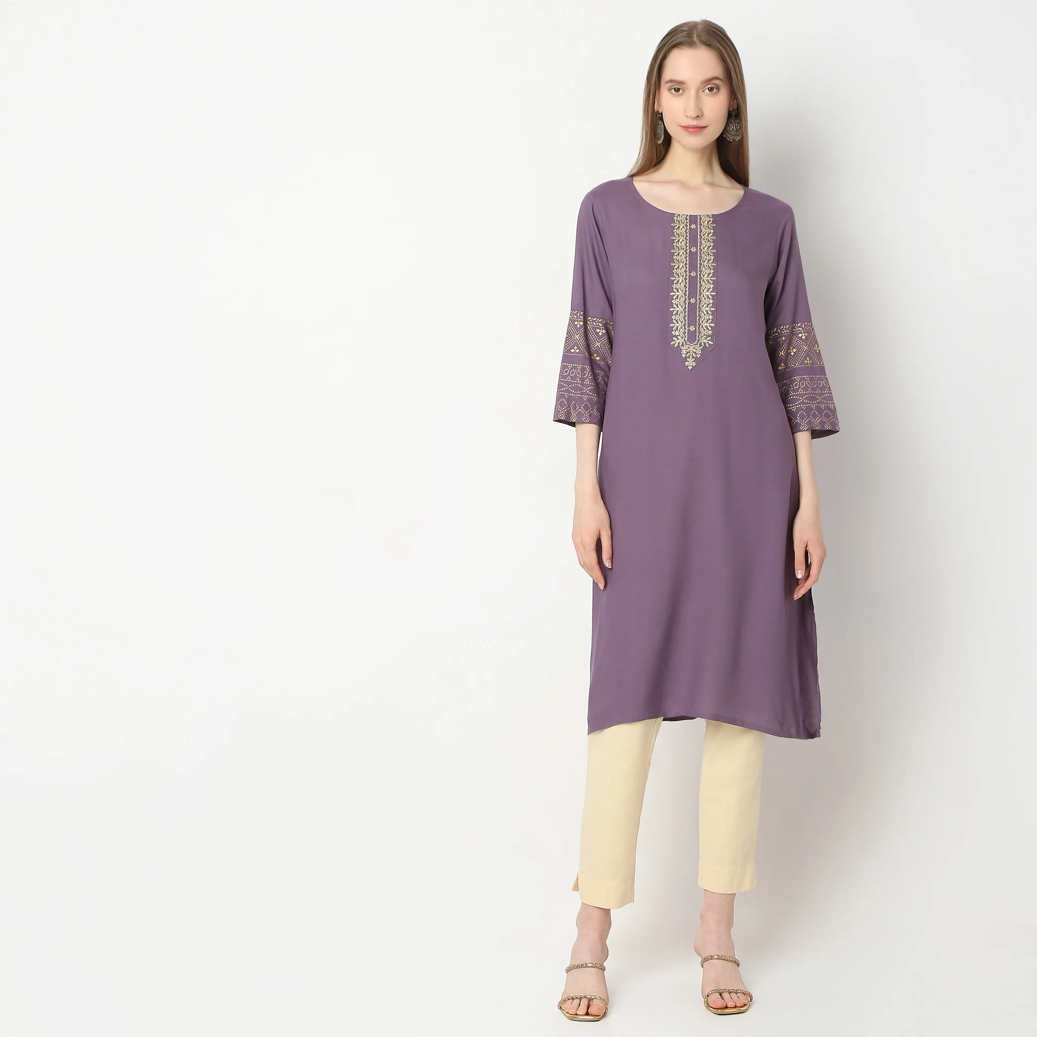 Straight Fit Solid Kurta - Image 2