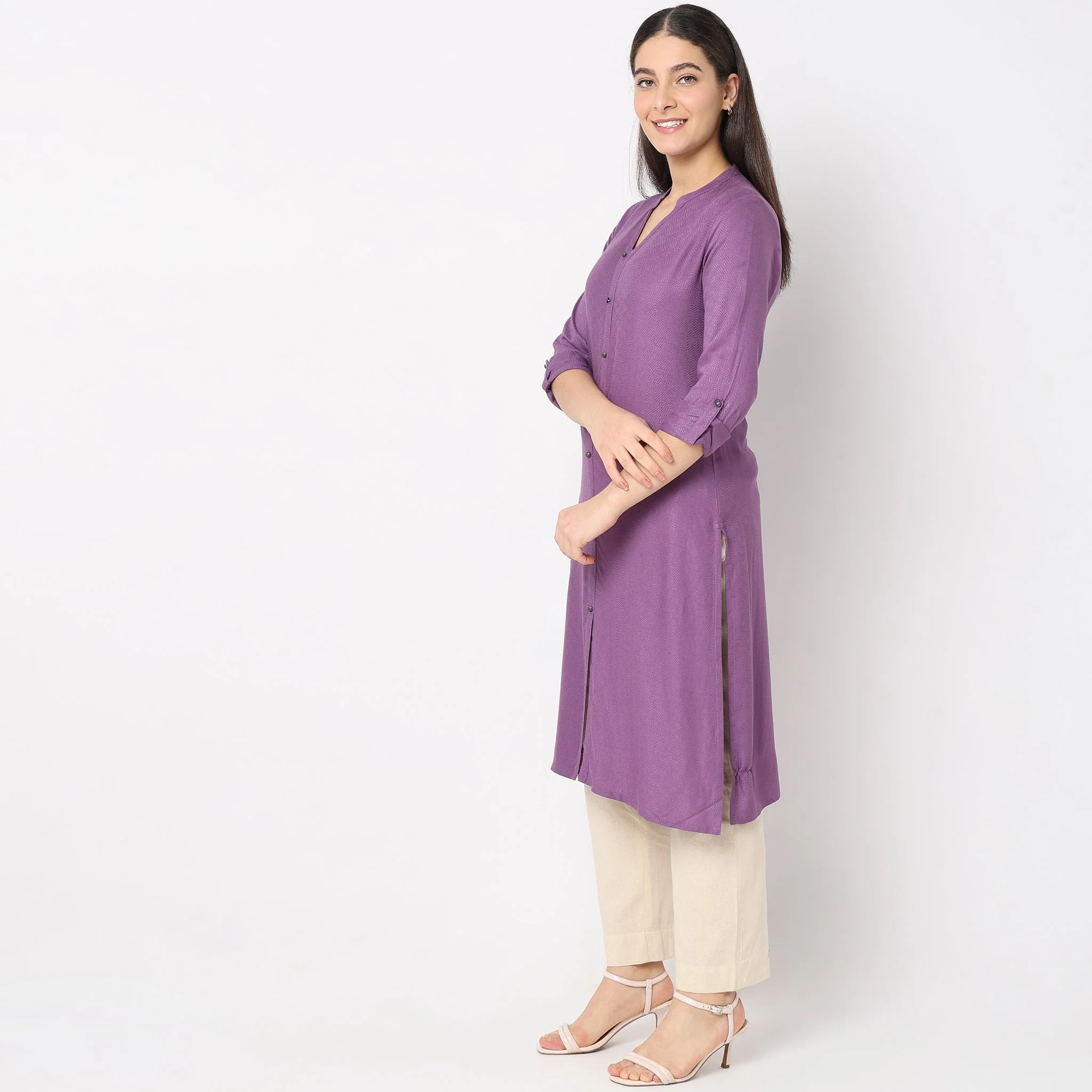 Straight Fit Solid Kurta - Image 5