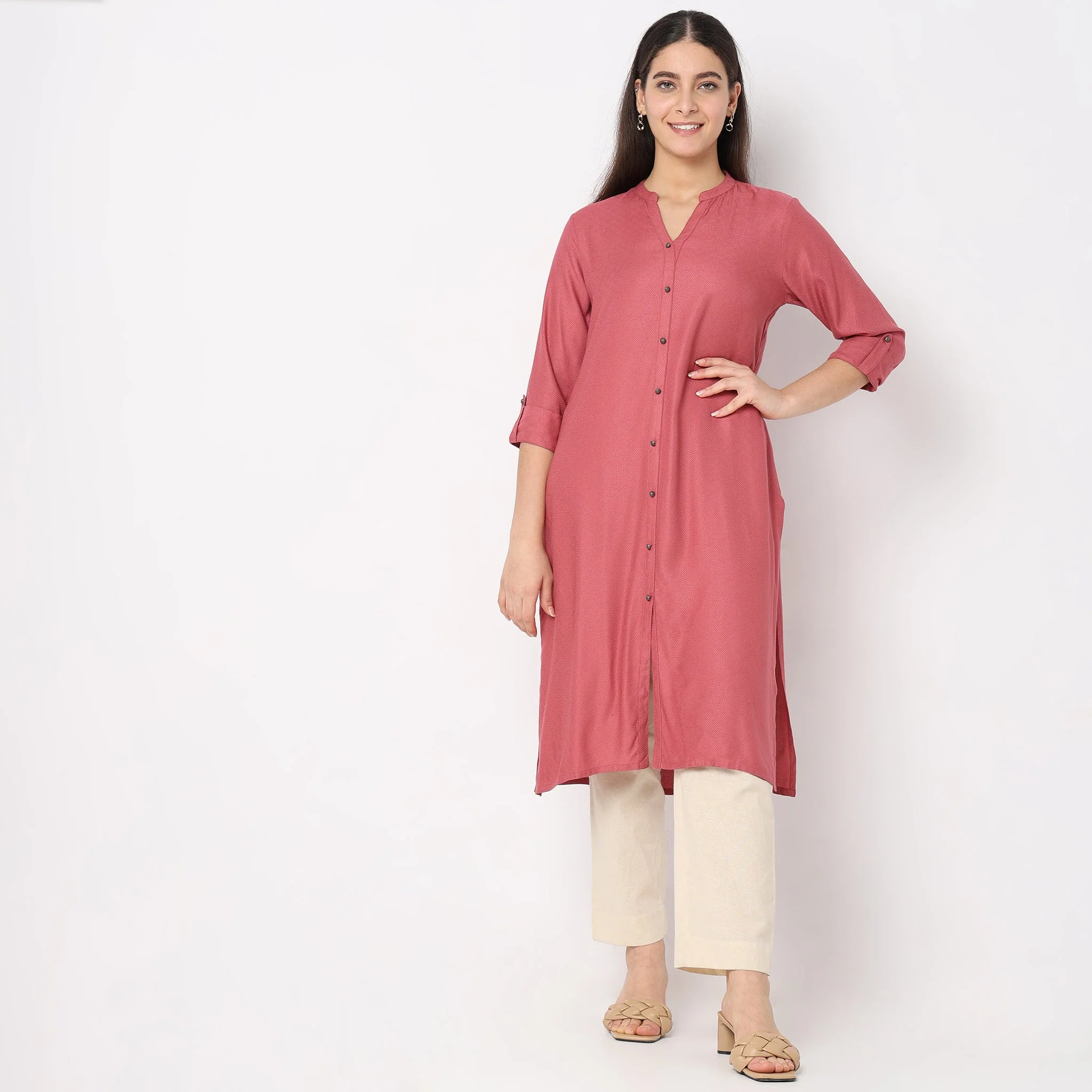 Straight Fit Solid Kurta - Image 7