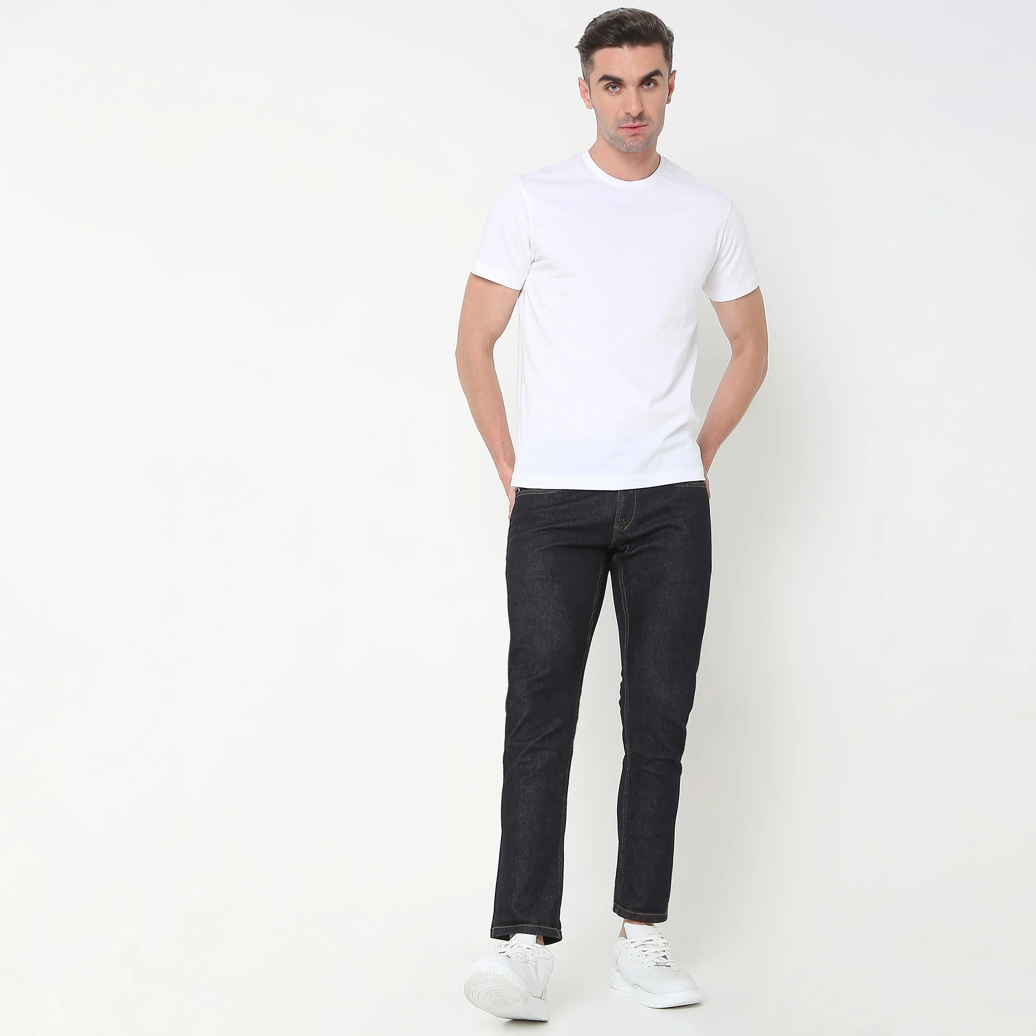 Authentic Selvedge™ - The Ultimate Master Craft - Straight Fit Selvedge Denim With E-fast® Stretch - Image 14