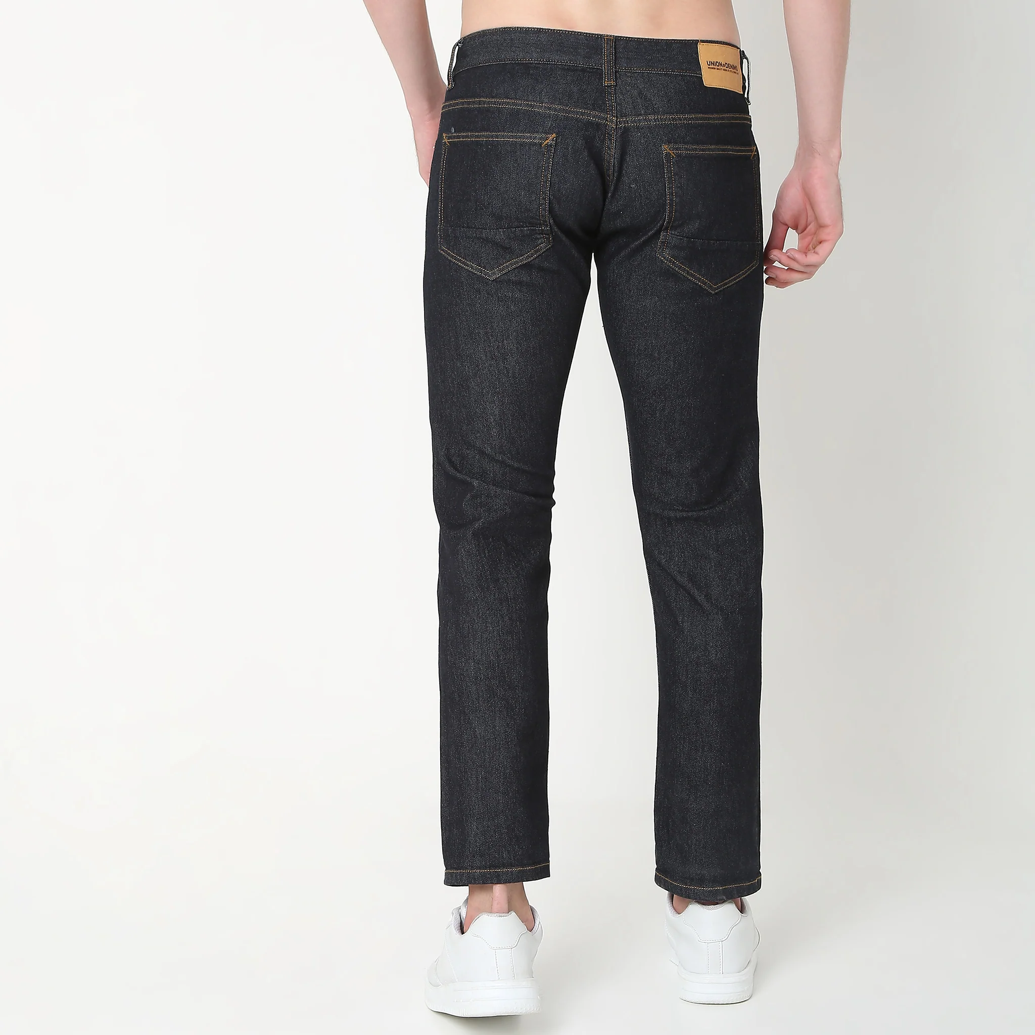 Authentic Selvedge™ - The Ultimate Master Craft - Straight Fit Selvedge Denim With E-fast® Stretch - Image 16