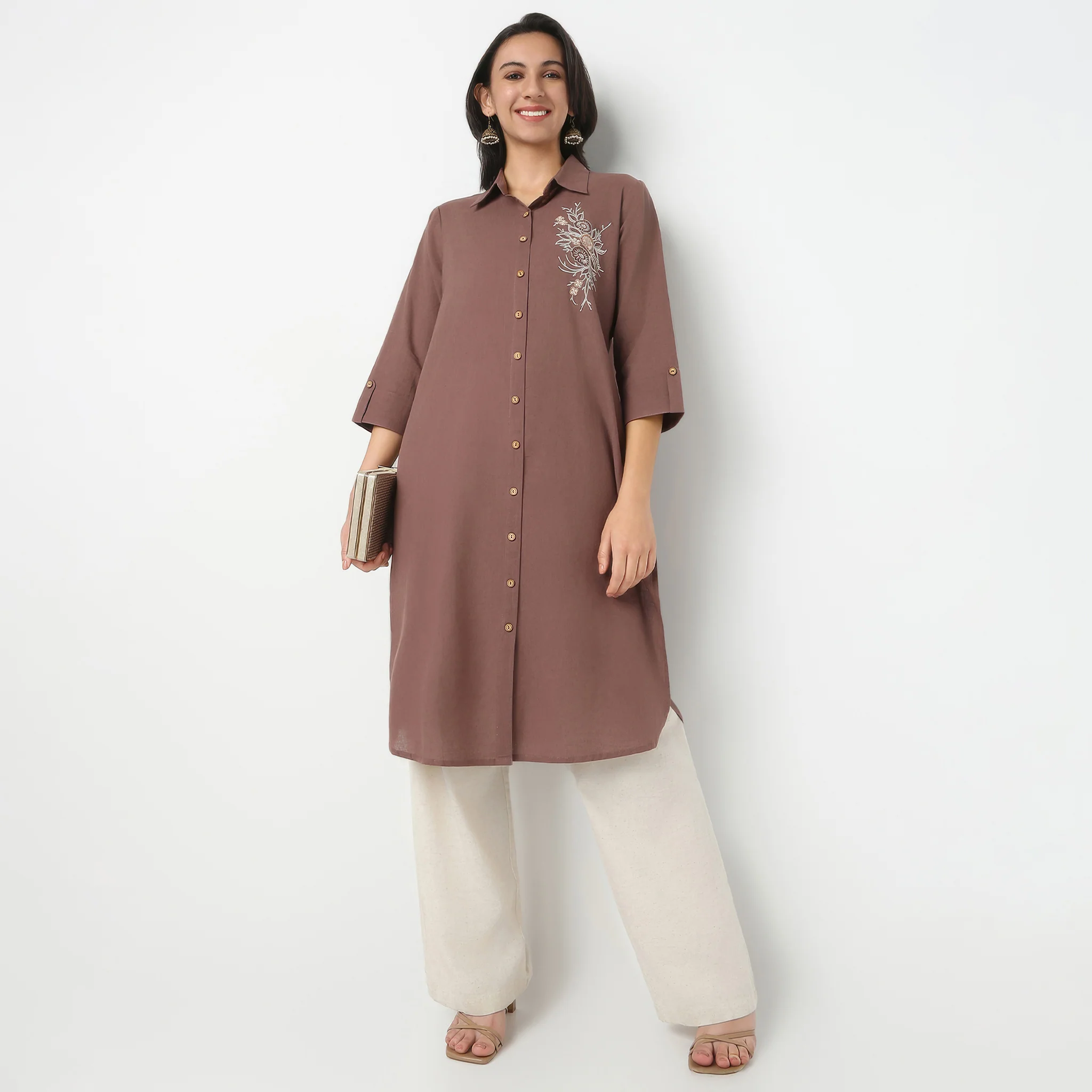 Shirt Collar Knee Length Three-Fourth Sleeve Straight Fit Solid Kurta