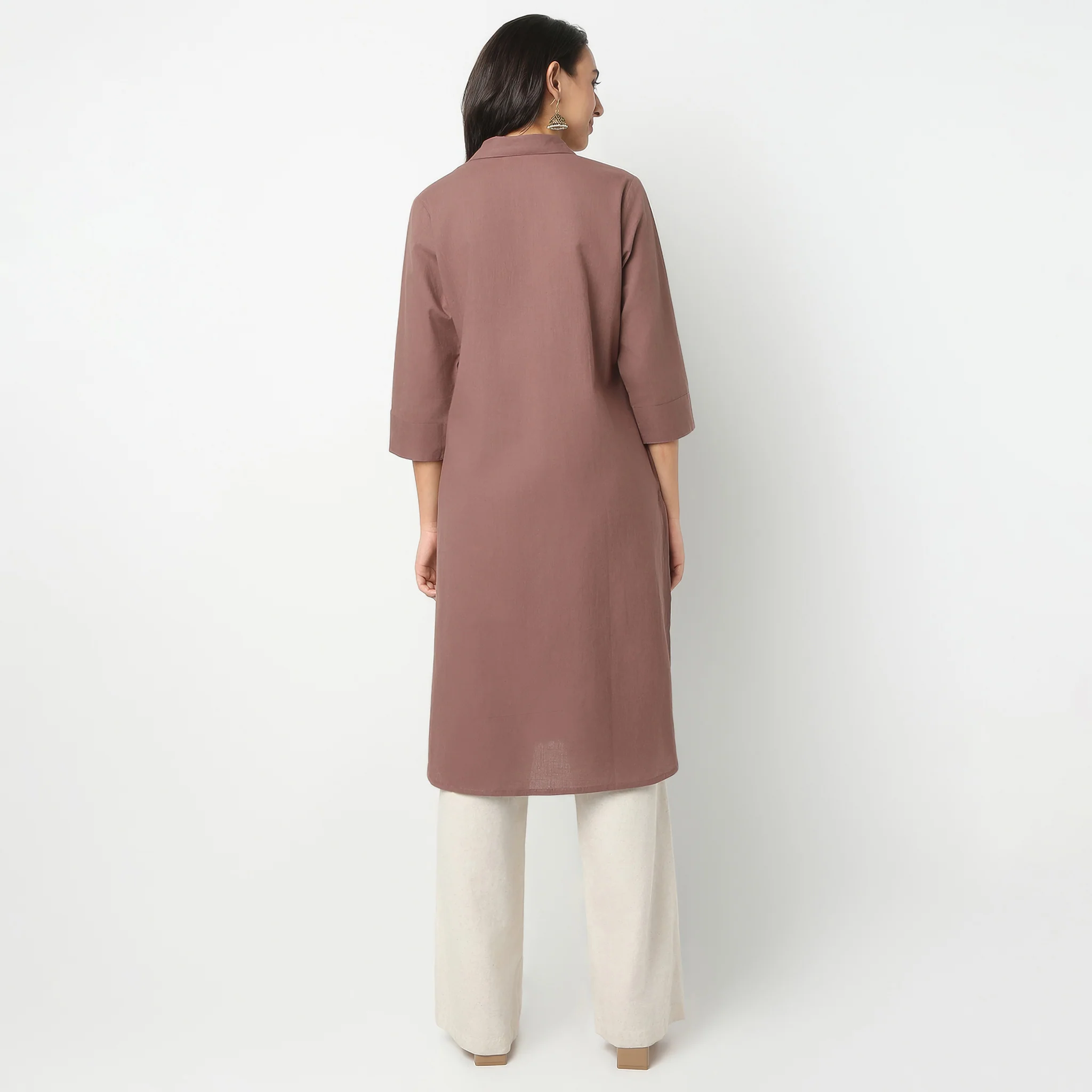 Shirt Collar Knee Length Three-Fourth Sleeve Straight Fit Solid Kurta - Image 3