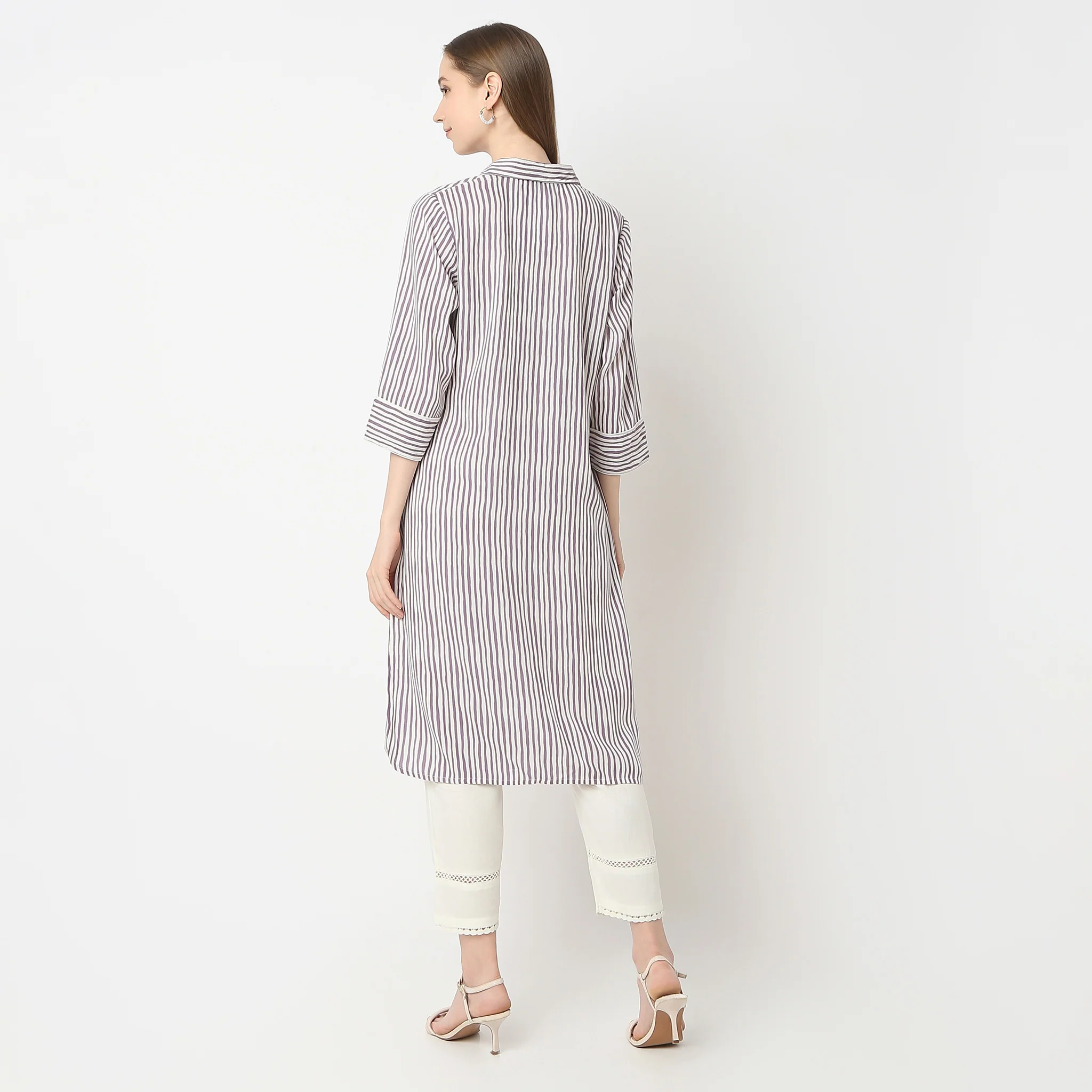 Striped Knee Length Coller Embroidered Straight Fit Kurta - Image 13