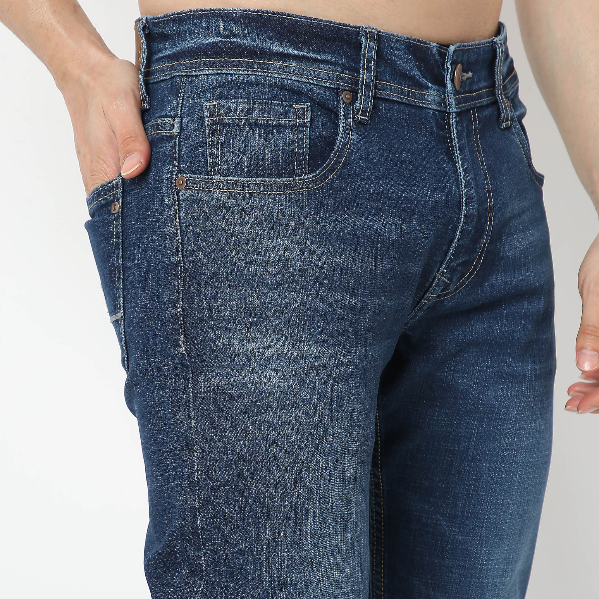 Union of Denim® - Adv XXII - Timless - Straight Fit Jeans - Image 4