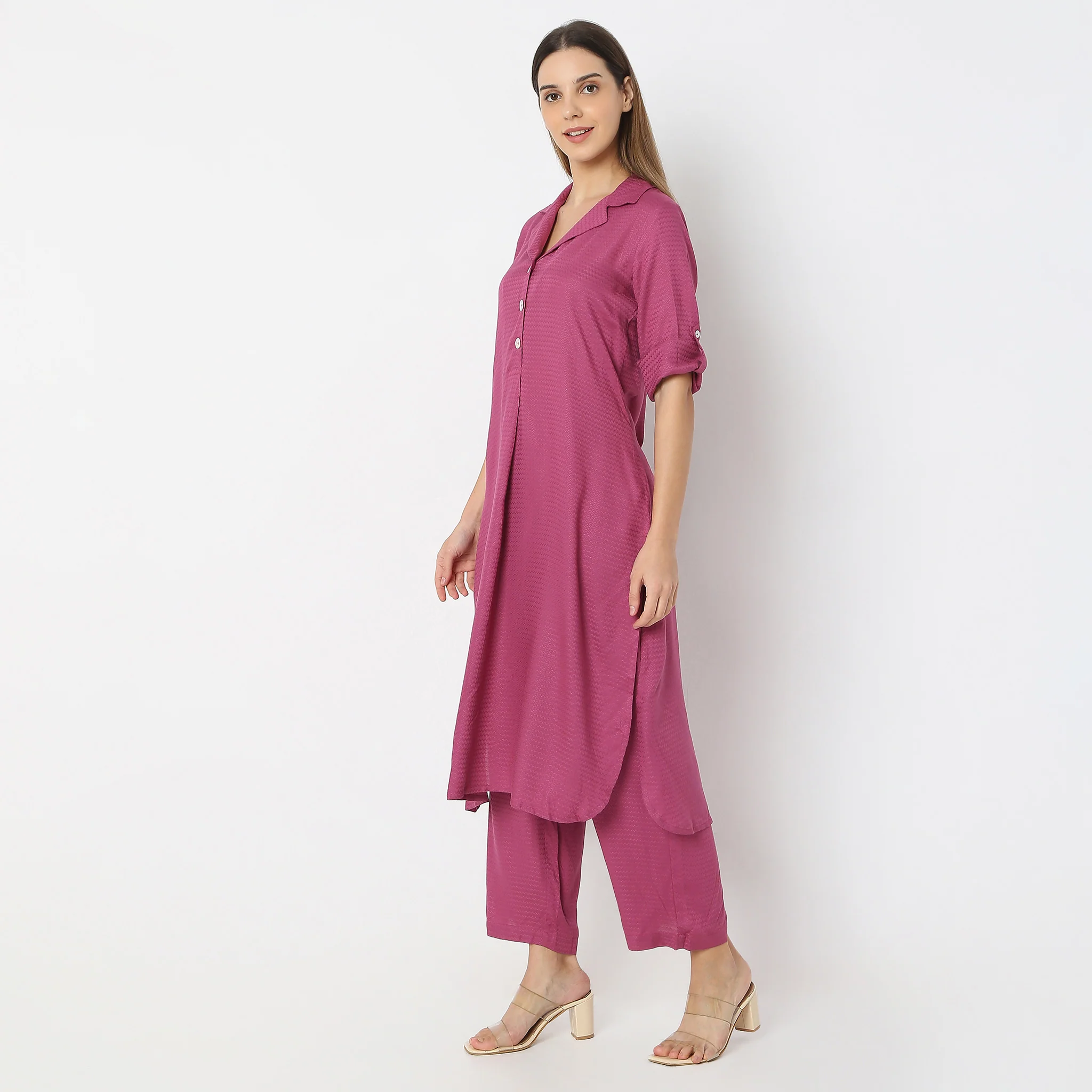 Straight Fit Traditional Lapel Collar Kurta With Pant Set - Image 5