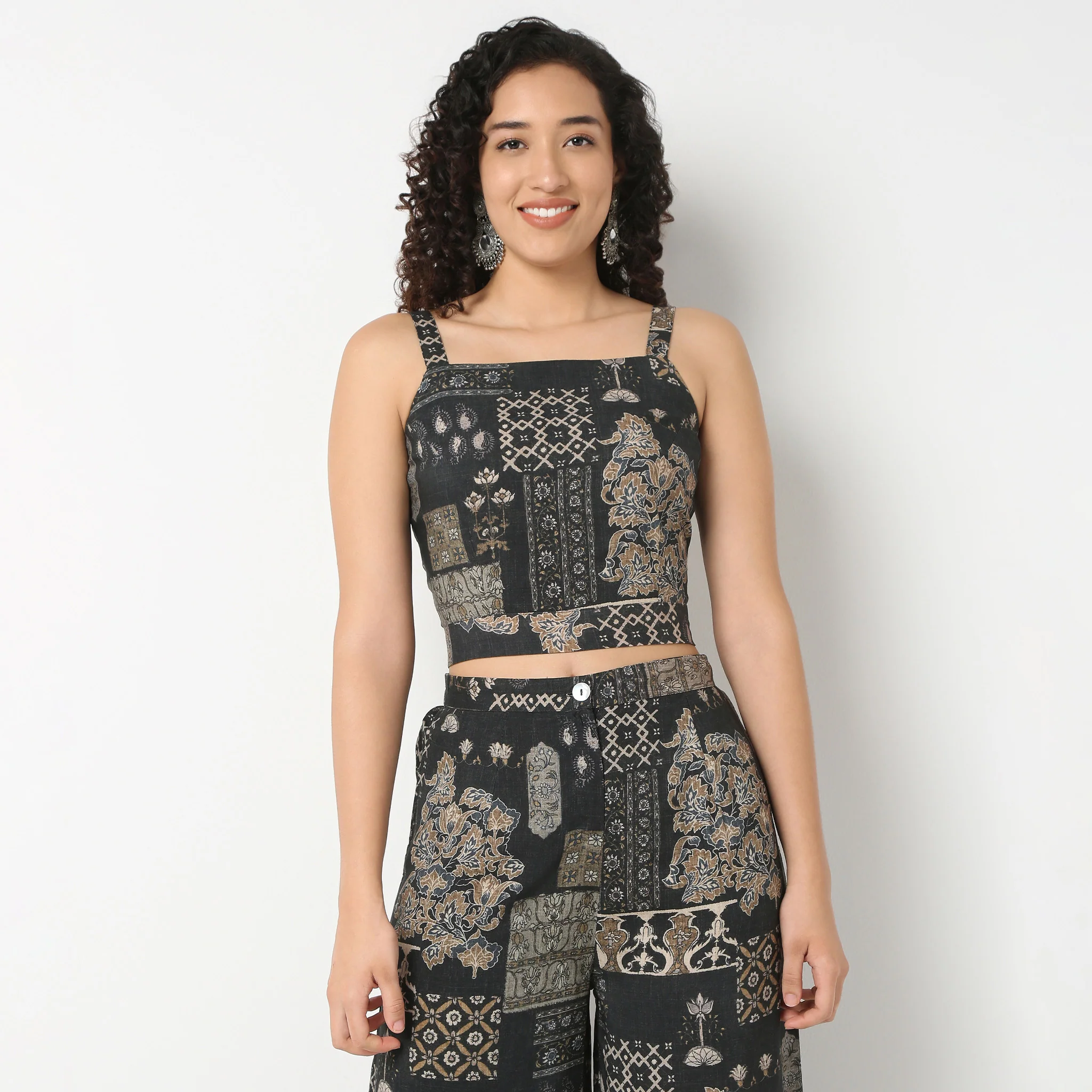 Strappy Printed Crop Top - Image 2