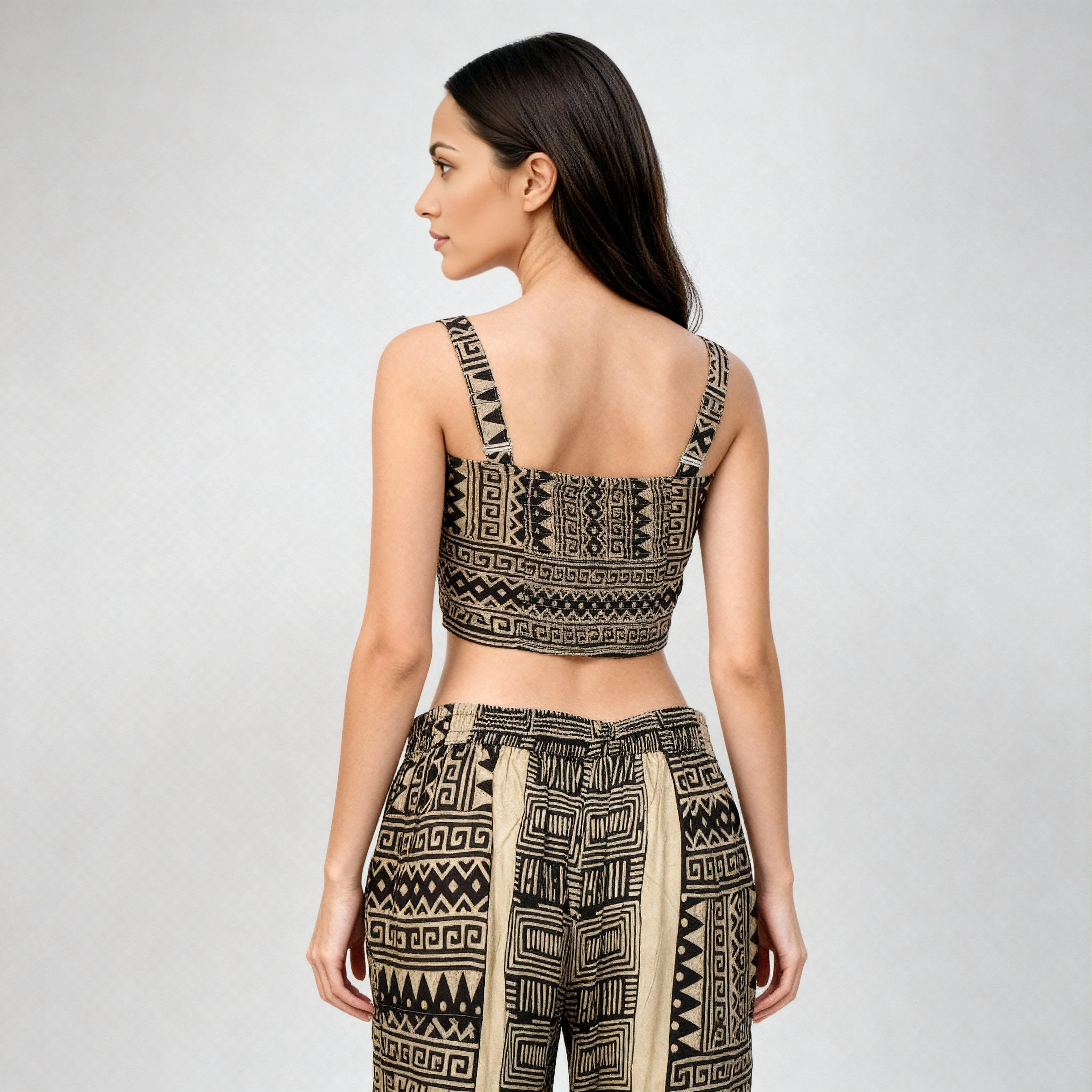 Strappy Printed Crop Top - Image 3
