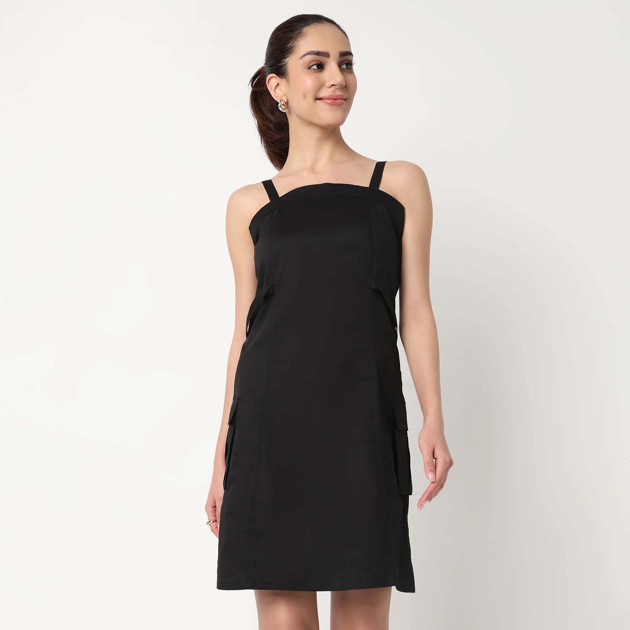 Strapy Utility Dress With Adjusters at Waist and Cargo Pockets - Image 2