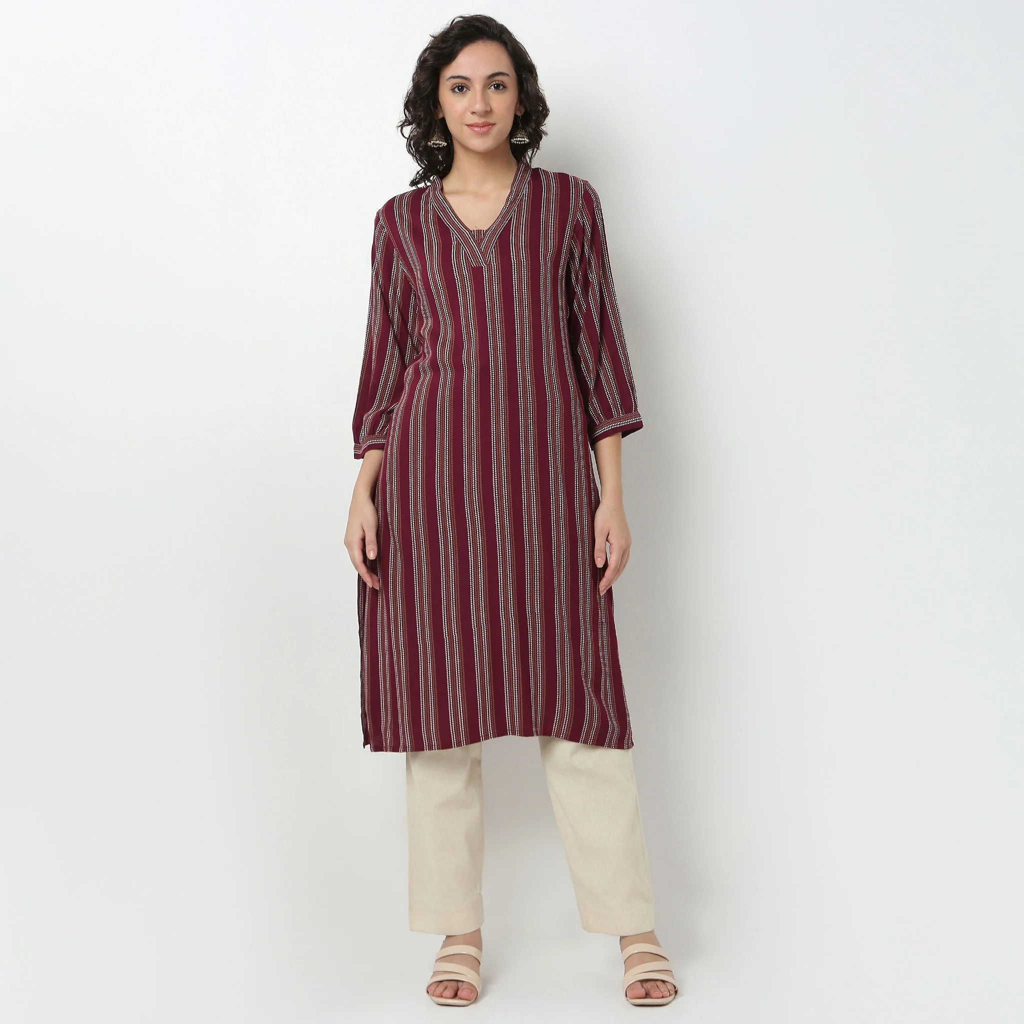 V-Neck With Gusset Long Kurta - Image 2