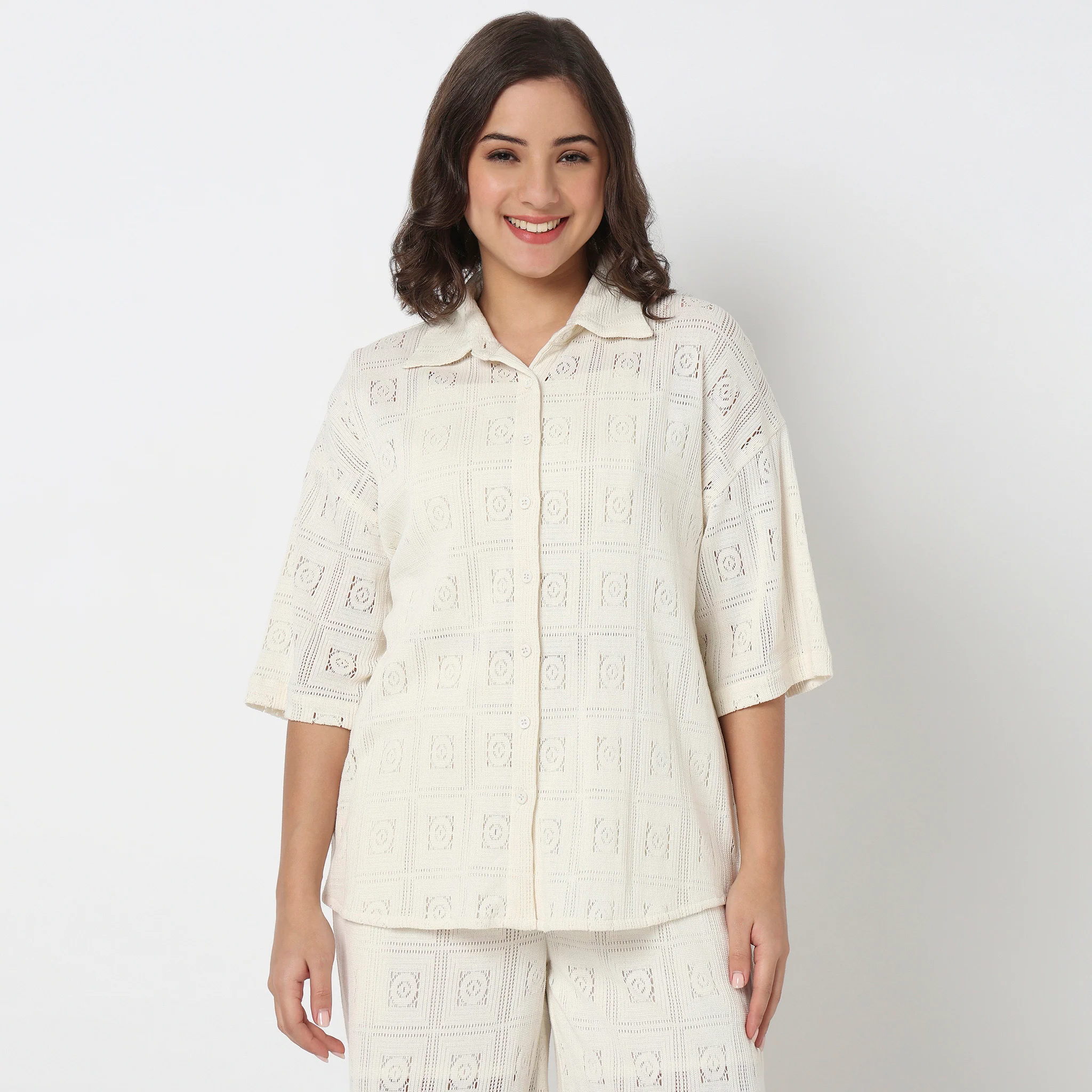 Structured Boxy Fit Betty Shirt - Image 2