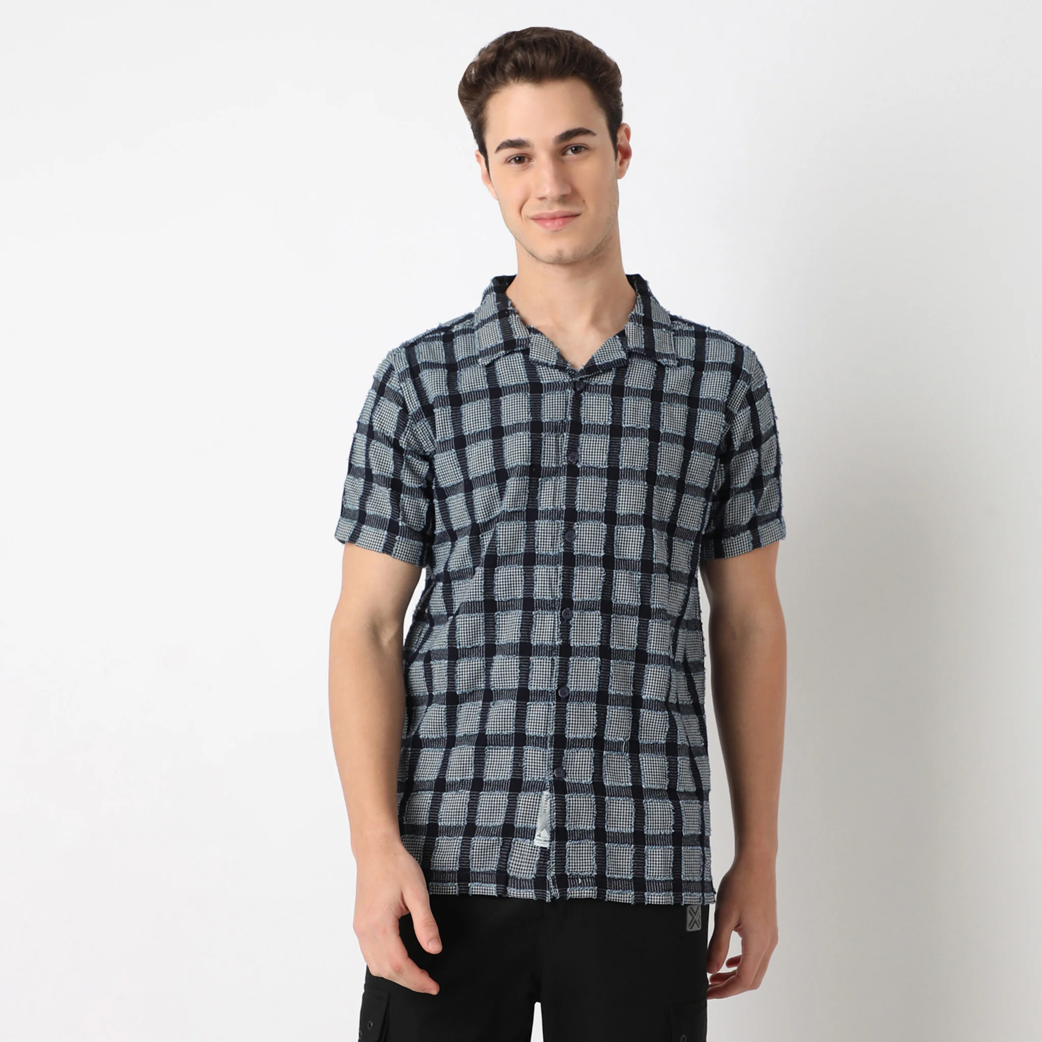 Mood Shirt?? Structured Fabric, Camp Collar Half Sleeve - Image 2
