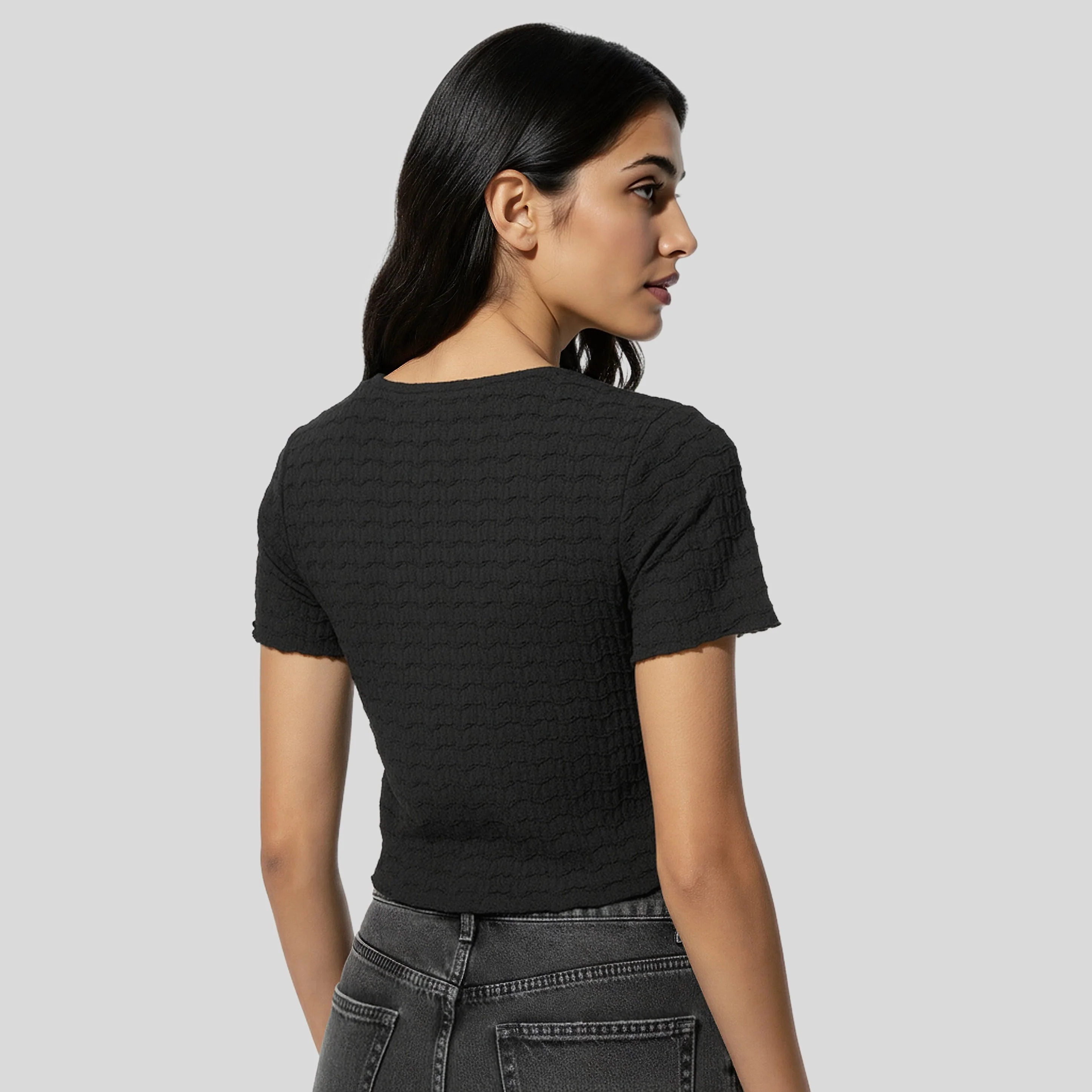 Structured Crop Top With Bows At Centre - Image 3