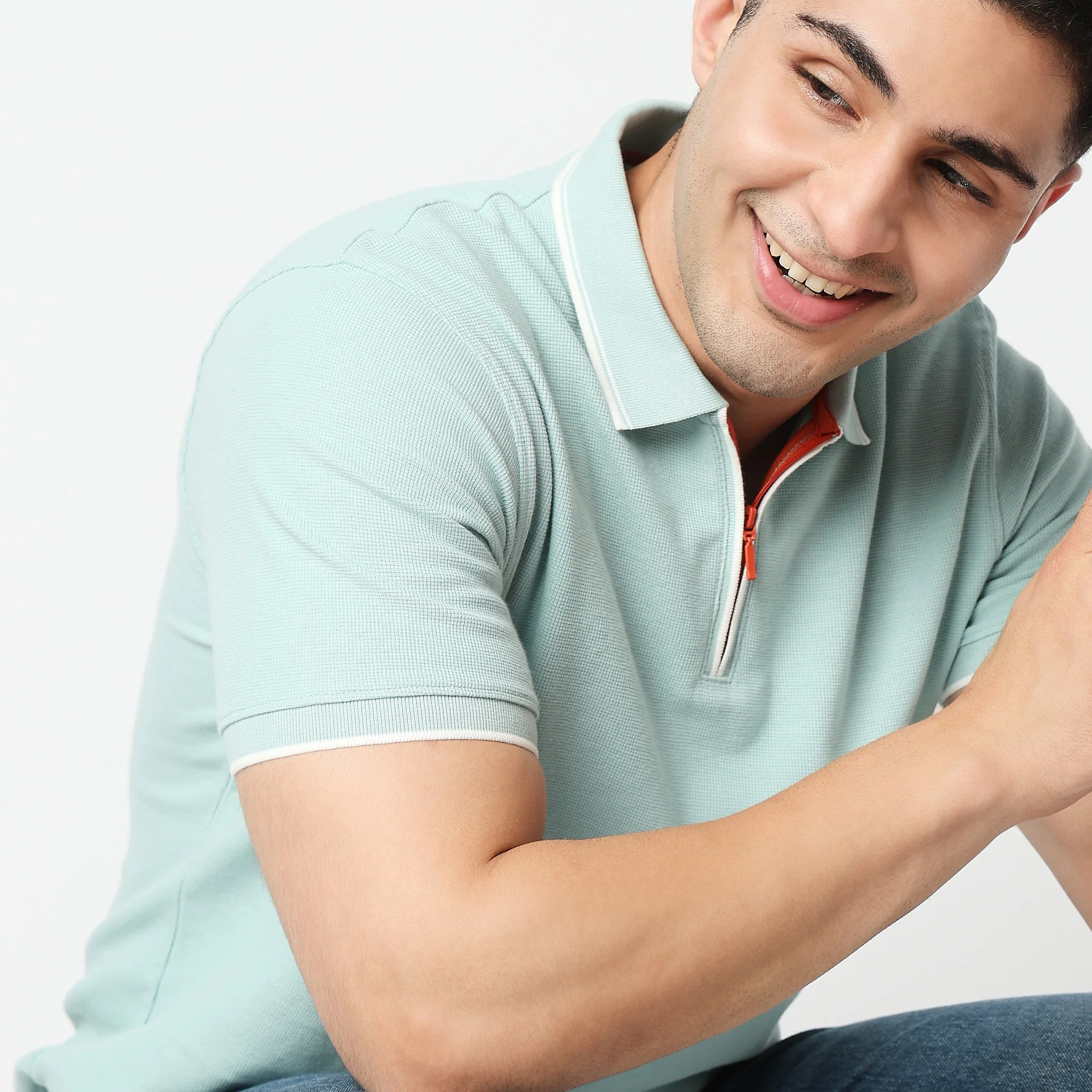 Smart Polo 2.0 Structured Knit with Trim-Zip Neck T-Shirt - Image 18