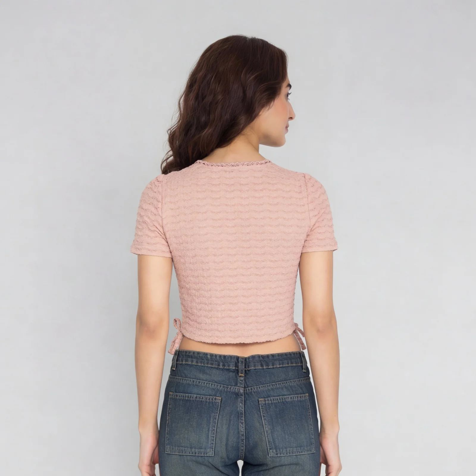 Structured V-Neck Cropped Top - Image 3