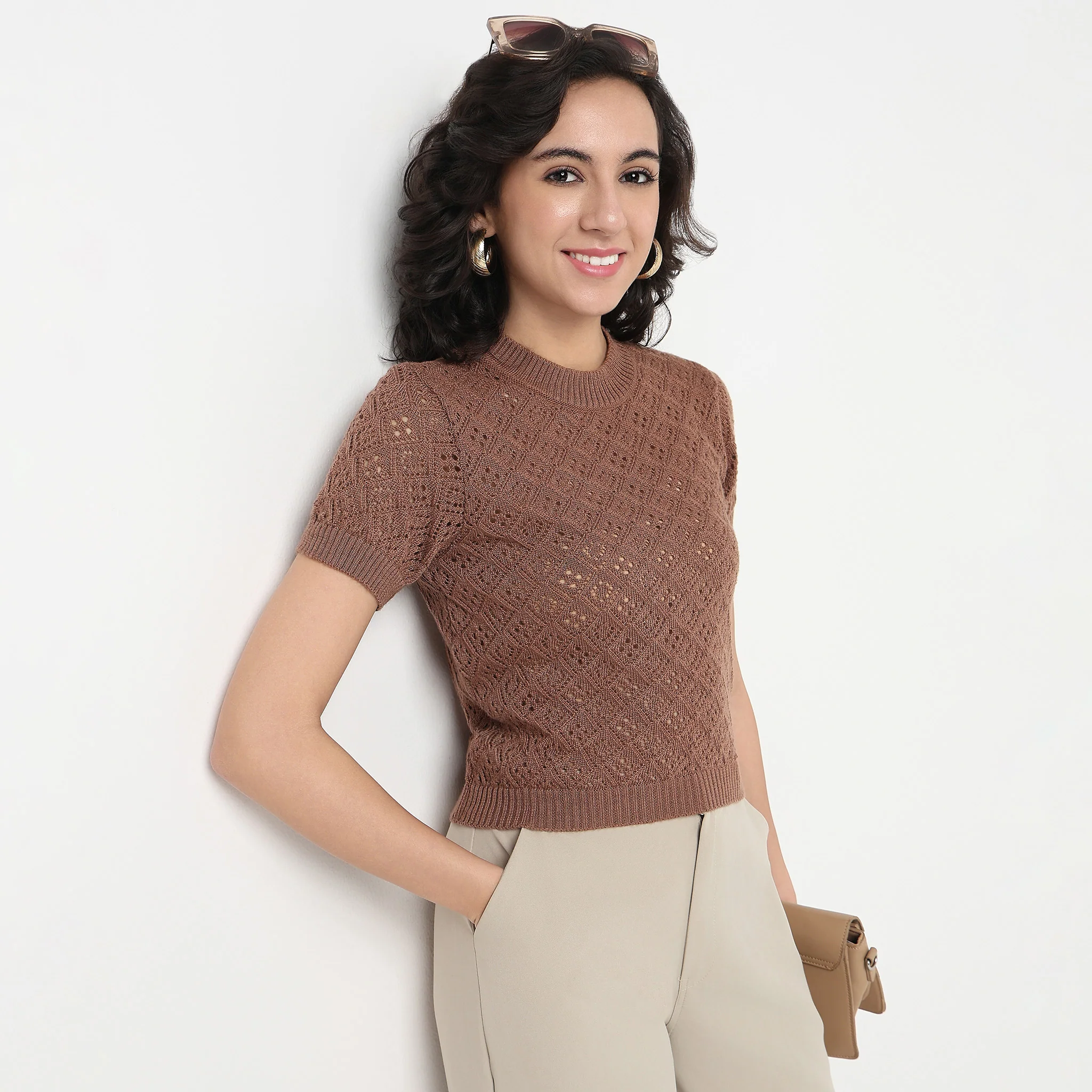 Textured Flat Knit Slim Fit Cropped Sweater - Image 5