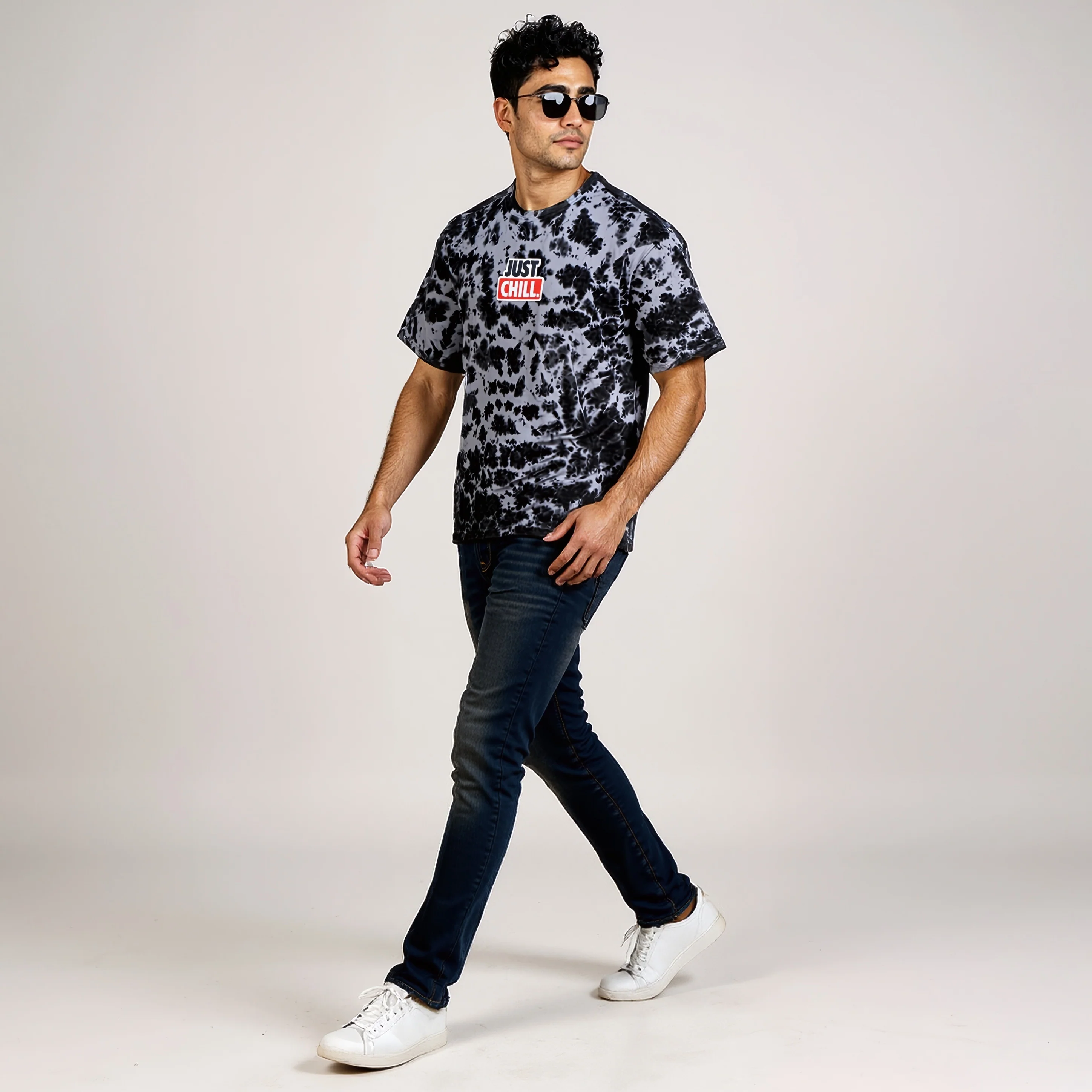 Tie and Dye Oversize Graphic T-Shirt