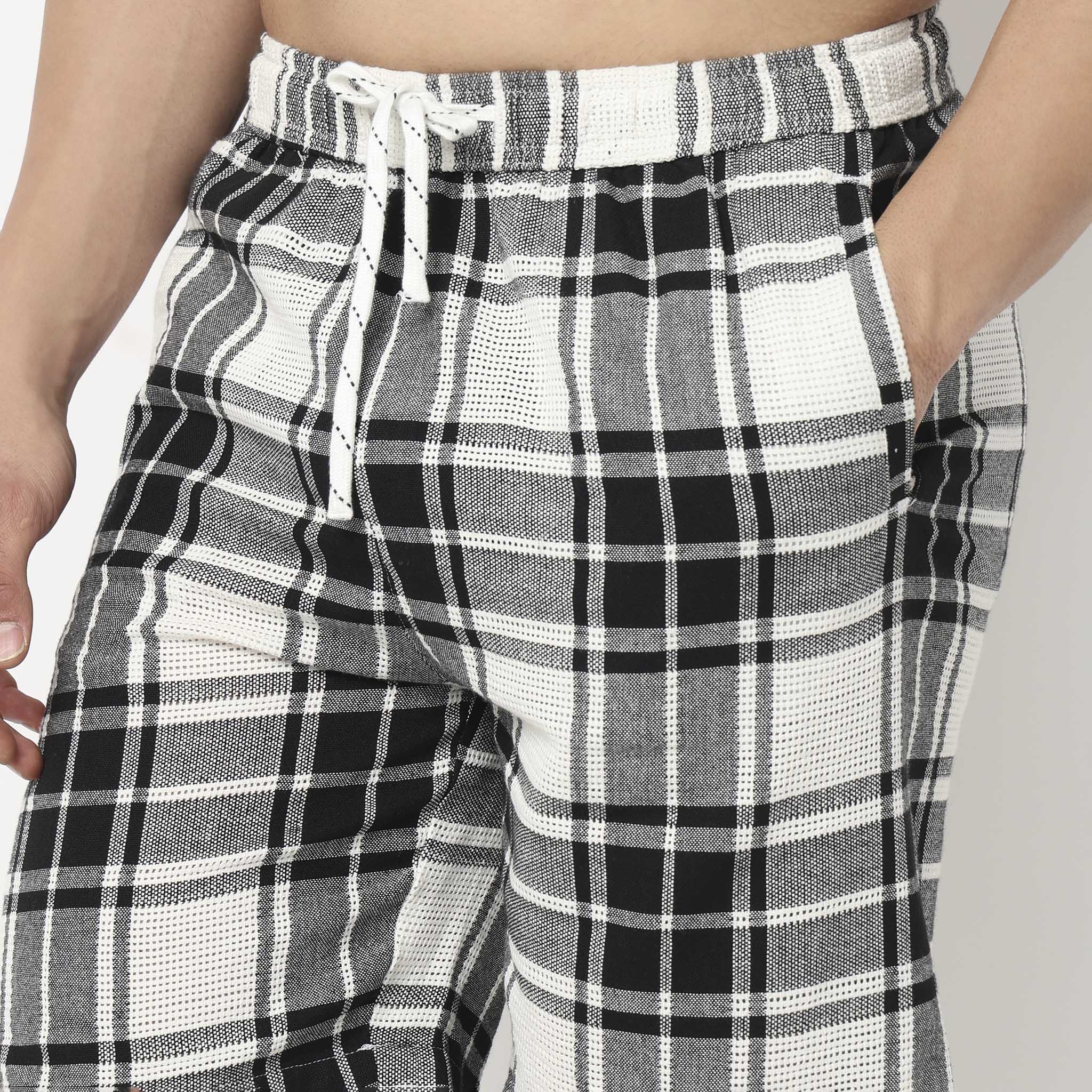 Trendy Yarn Dyed Textured Pull-On Shorts With Lots Of Oomph - Image 4