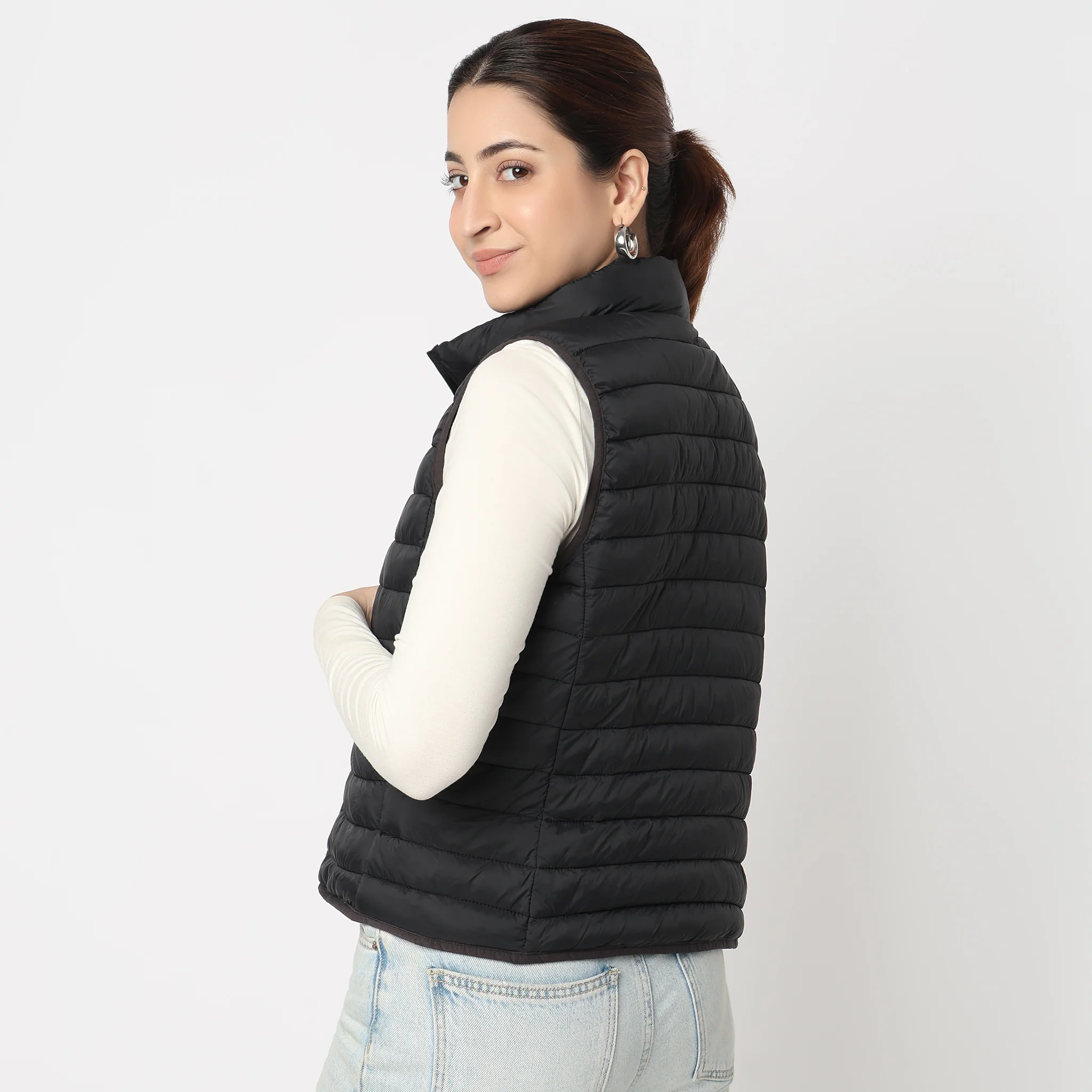 Heat-X UltraPuff Sleeveless Puffer Gilet (Jacket) - Water Repellant Fabric with Zippered Hand Pockets - Image 3