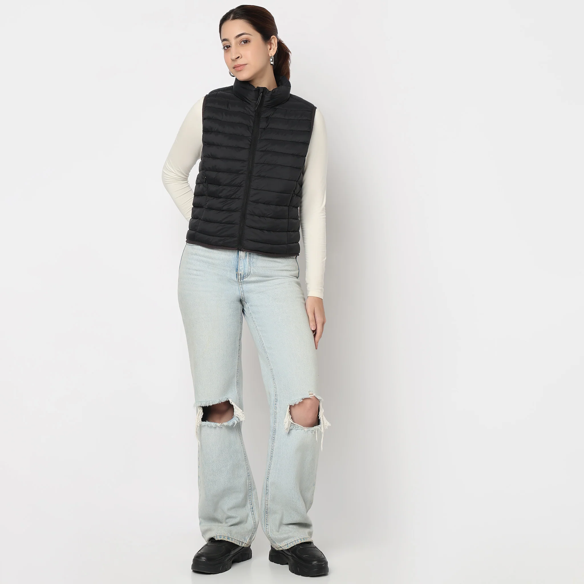 Heat-X UltraPuff Sleeveless Puffer Gilet (Jacket) - Water Repellant Fabric with Zippered Hand Pockets - Image 4