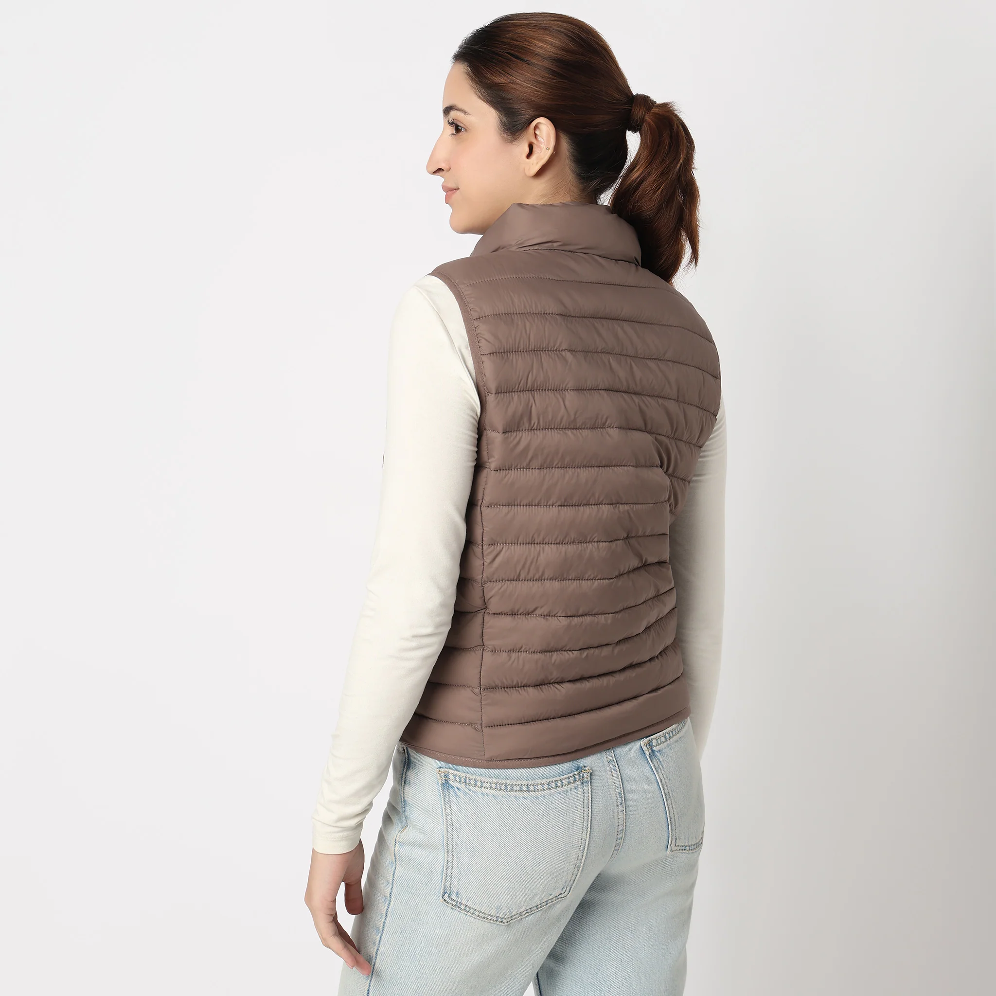 Heat-X UltraPuff Sleeveless Puffer Gilet (Jacket) - Water Repellant Fabric with Zippered Hand Pockets - Image 9