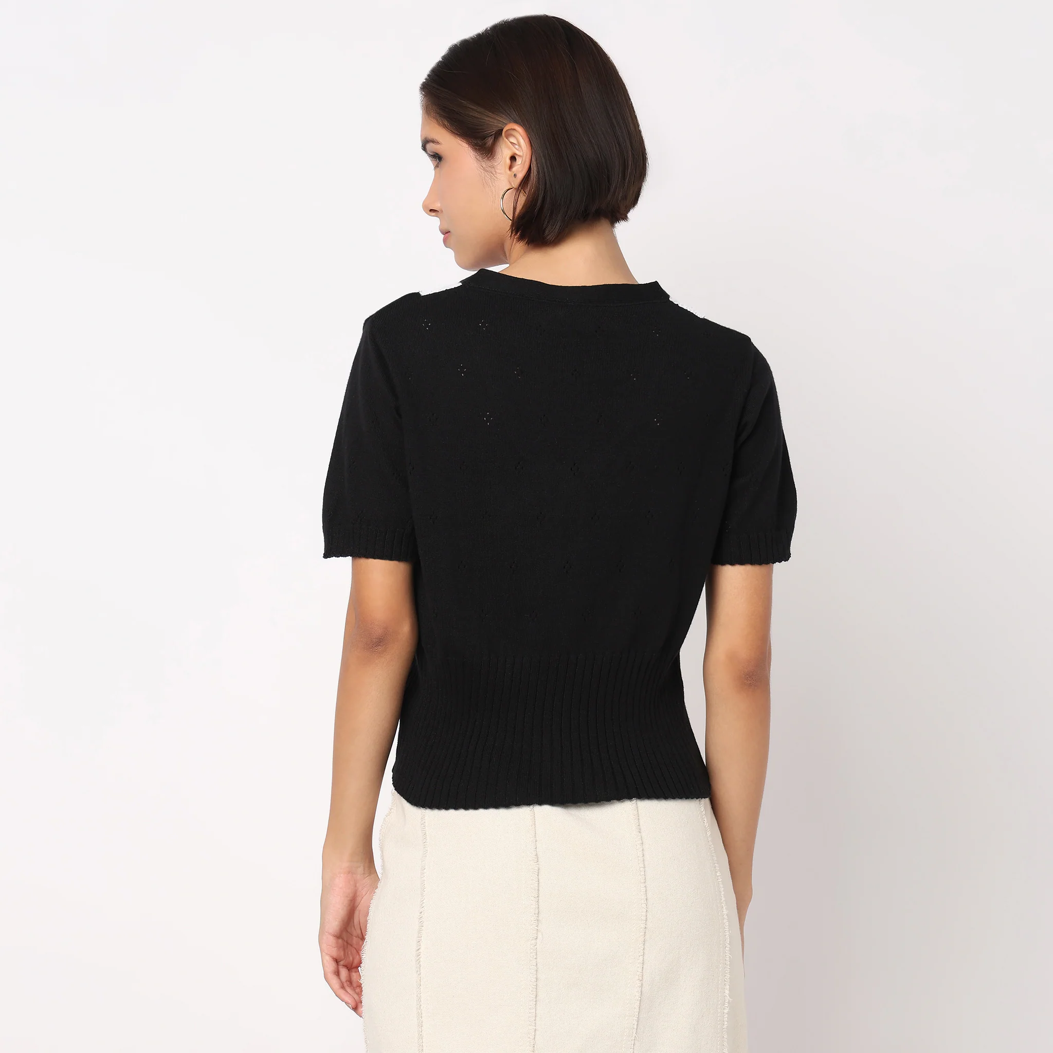V-Neck Cotton Crop T-Shirt - Image 3