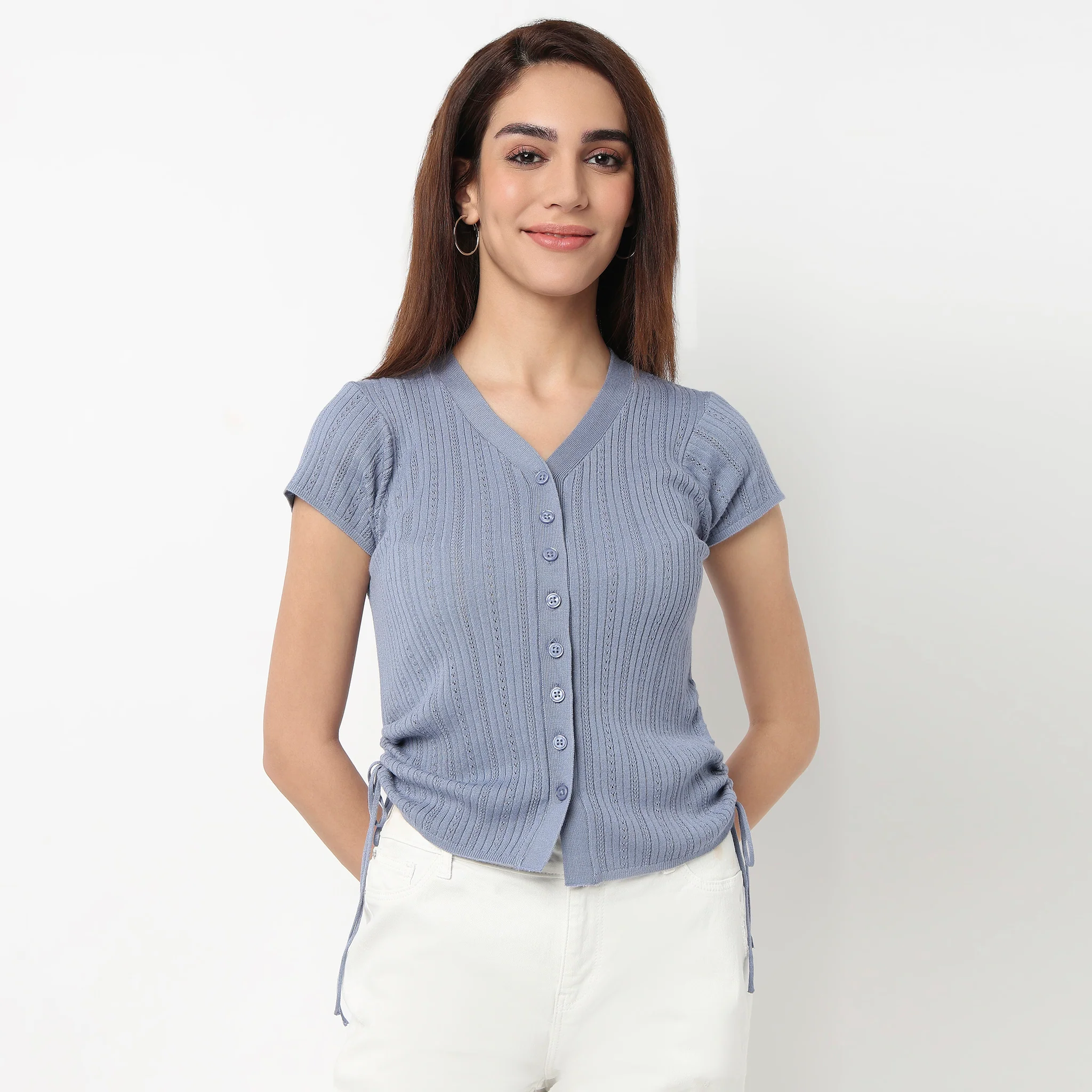 V-Neck Cropped T-Shirt With Side Ruching - Image 2