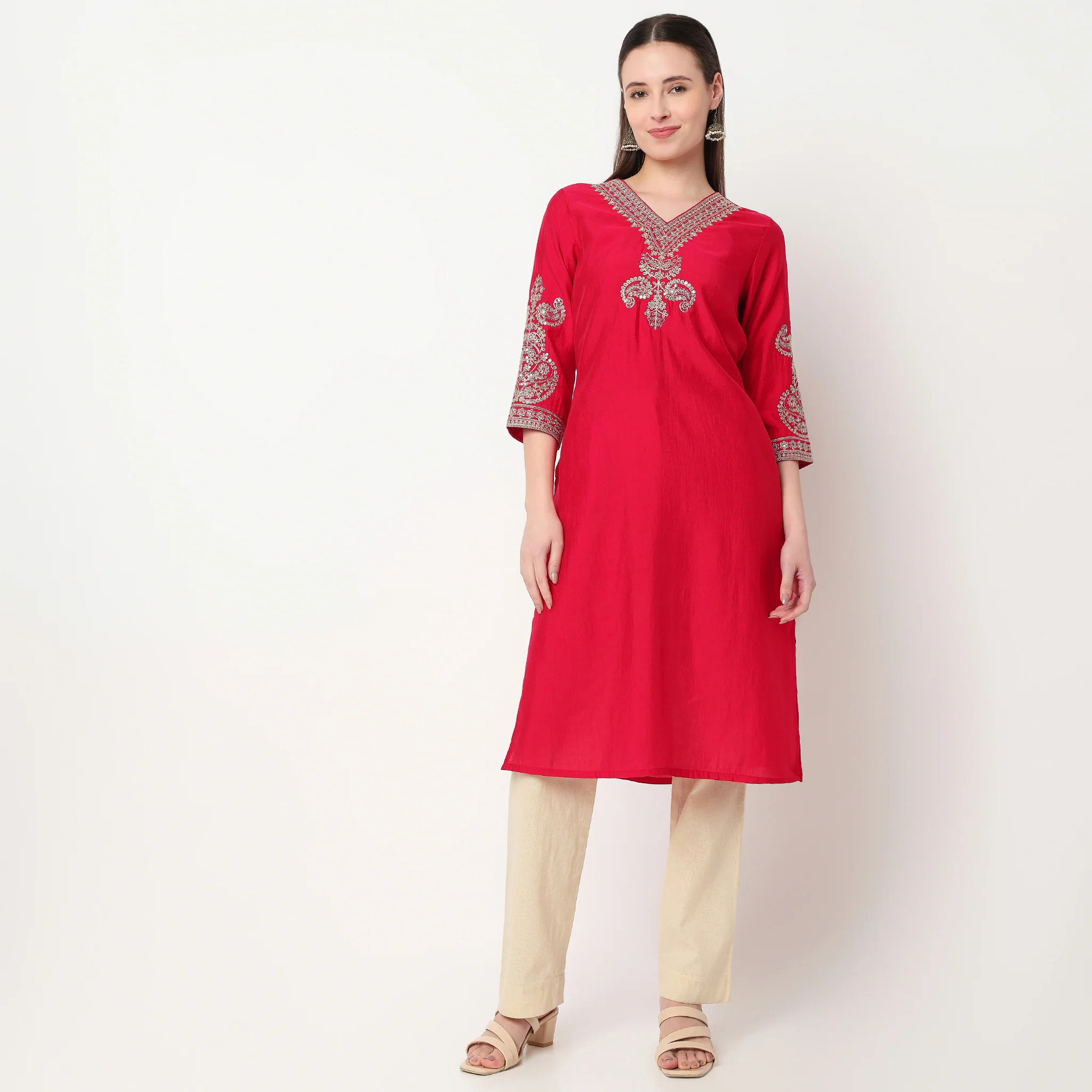 V-Neck Embroidered Kurta - Image 2