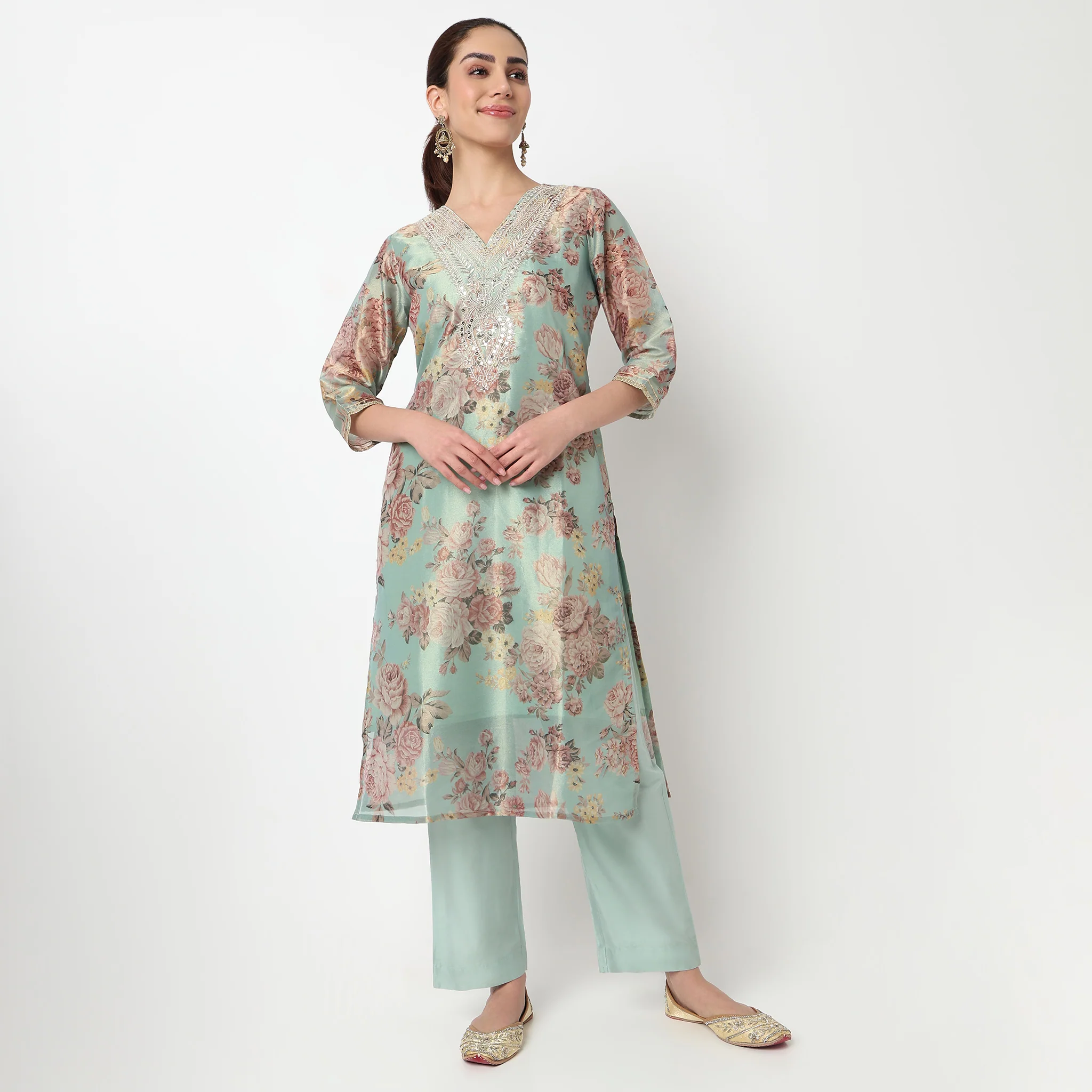 V-Neck Embroidered Kurta with Pant & with Dupatta Set - Image 2