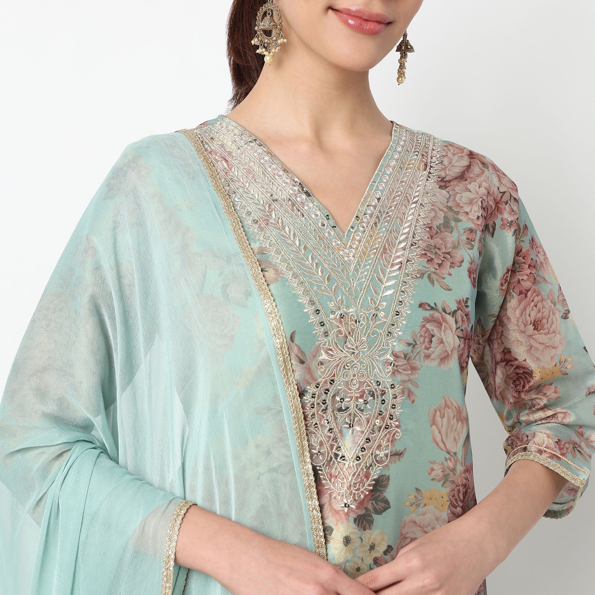 V-Neck Embroidered Kurta with Pant & with Dupatta Set - Image 4