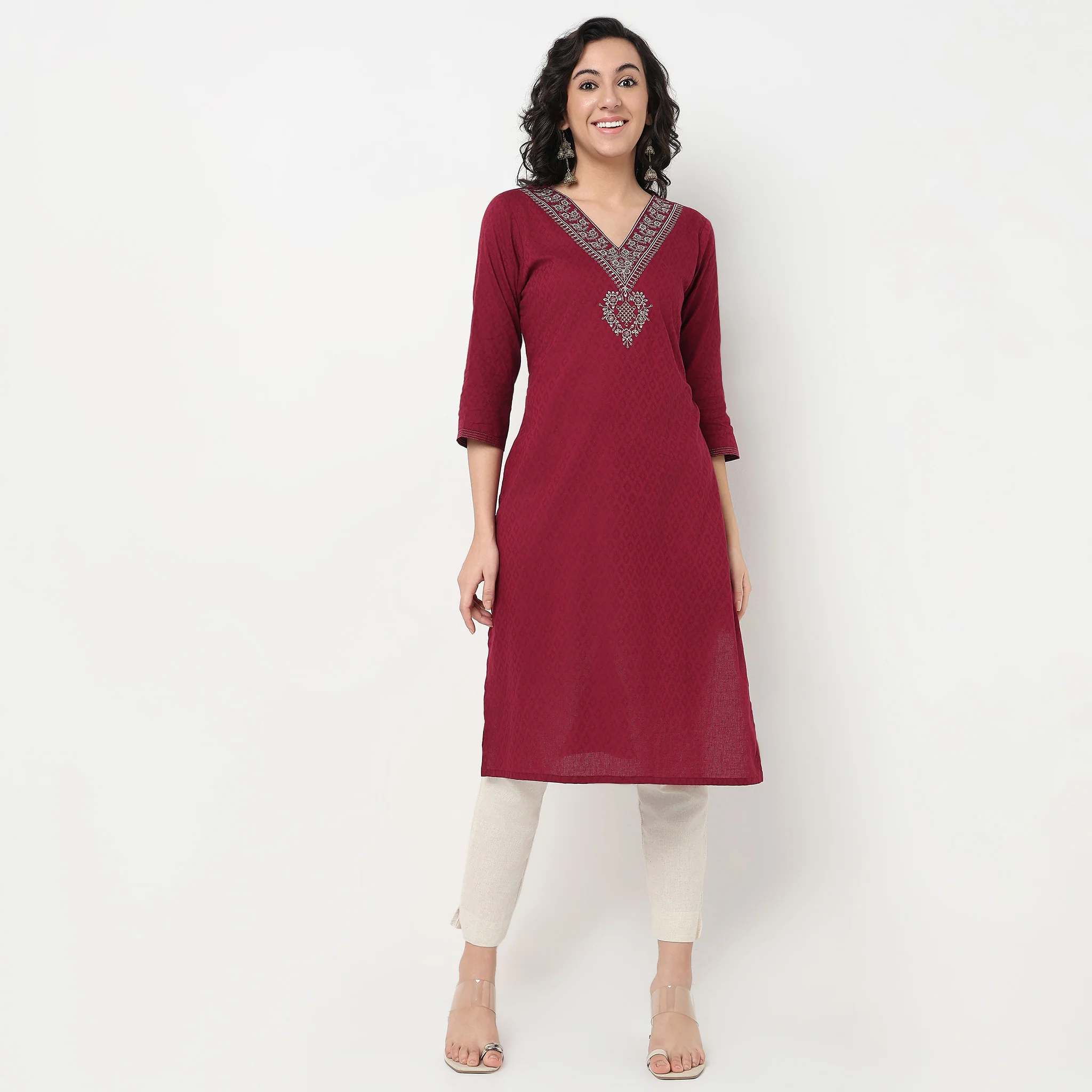 V Neck Embroidered Yoke Cotton Dobby Kurta - Image 2