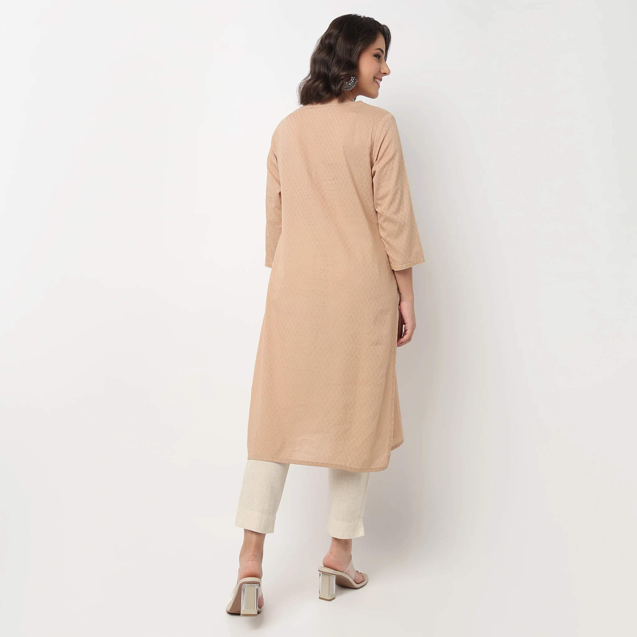 V-Neck Embroidered Yoke Kurta - Image 3