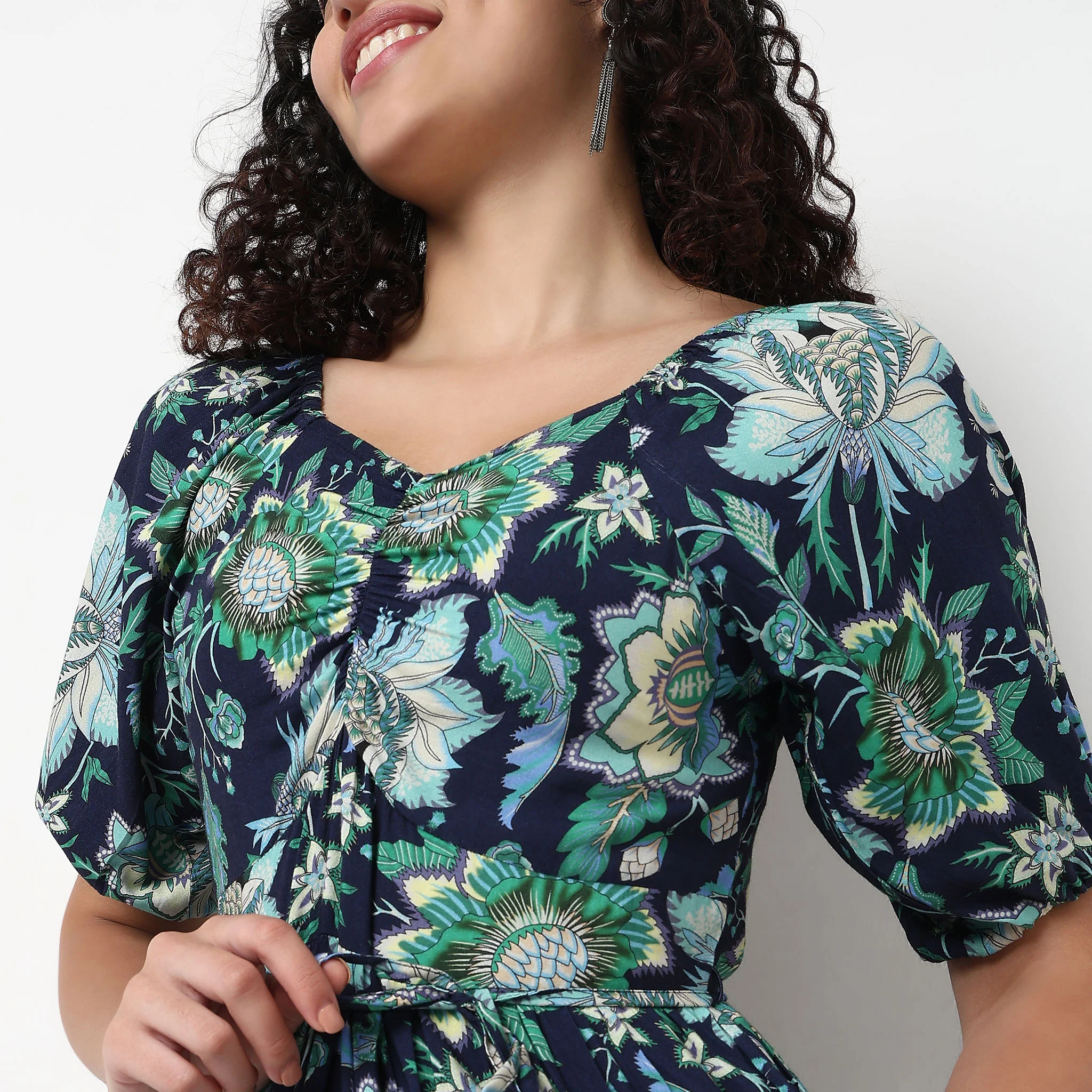 V-Neck Front Ruched Tiered Dress - Image 4
