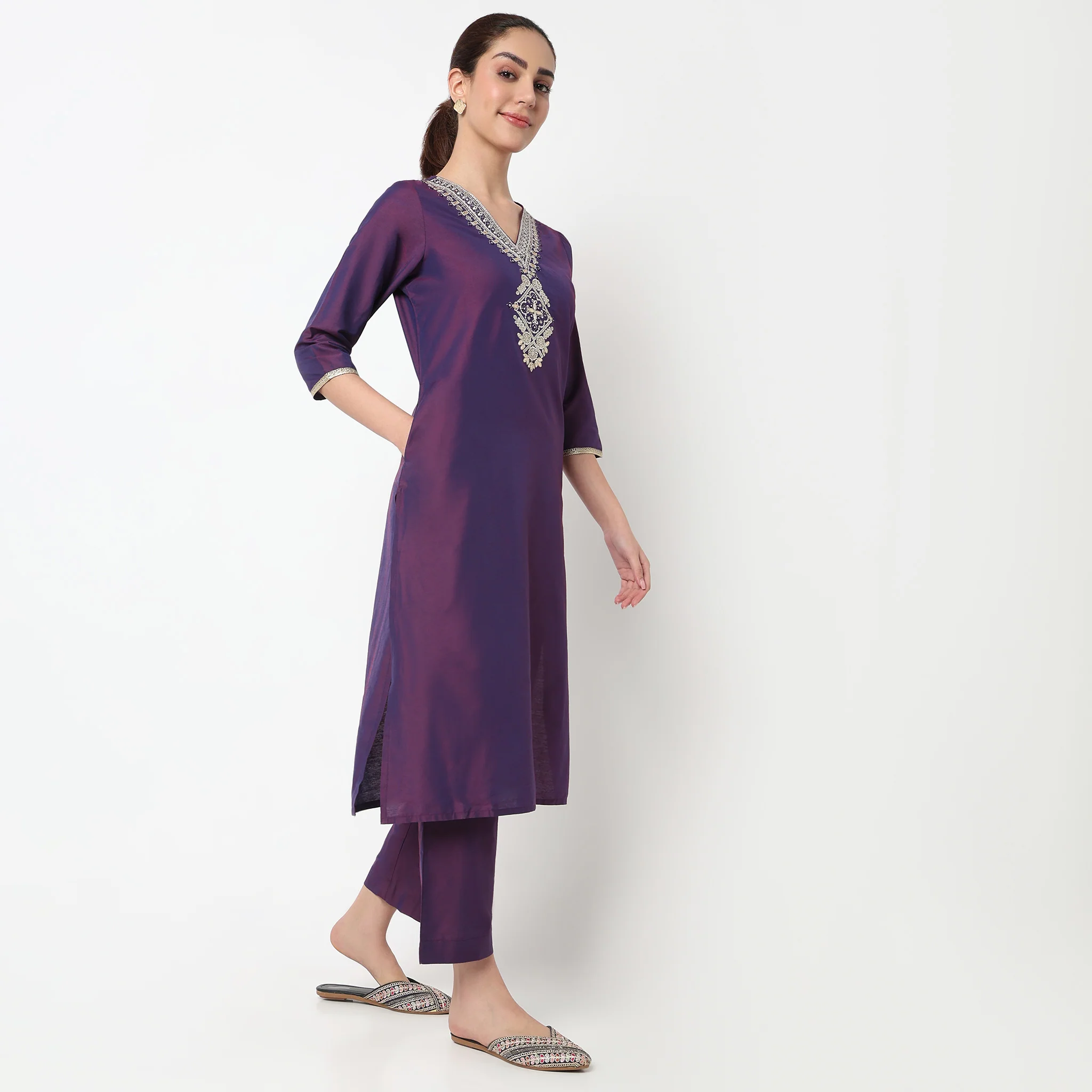 V-Neck Kurta with Pant & with Dupatta Set - Image 5