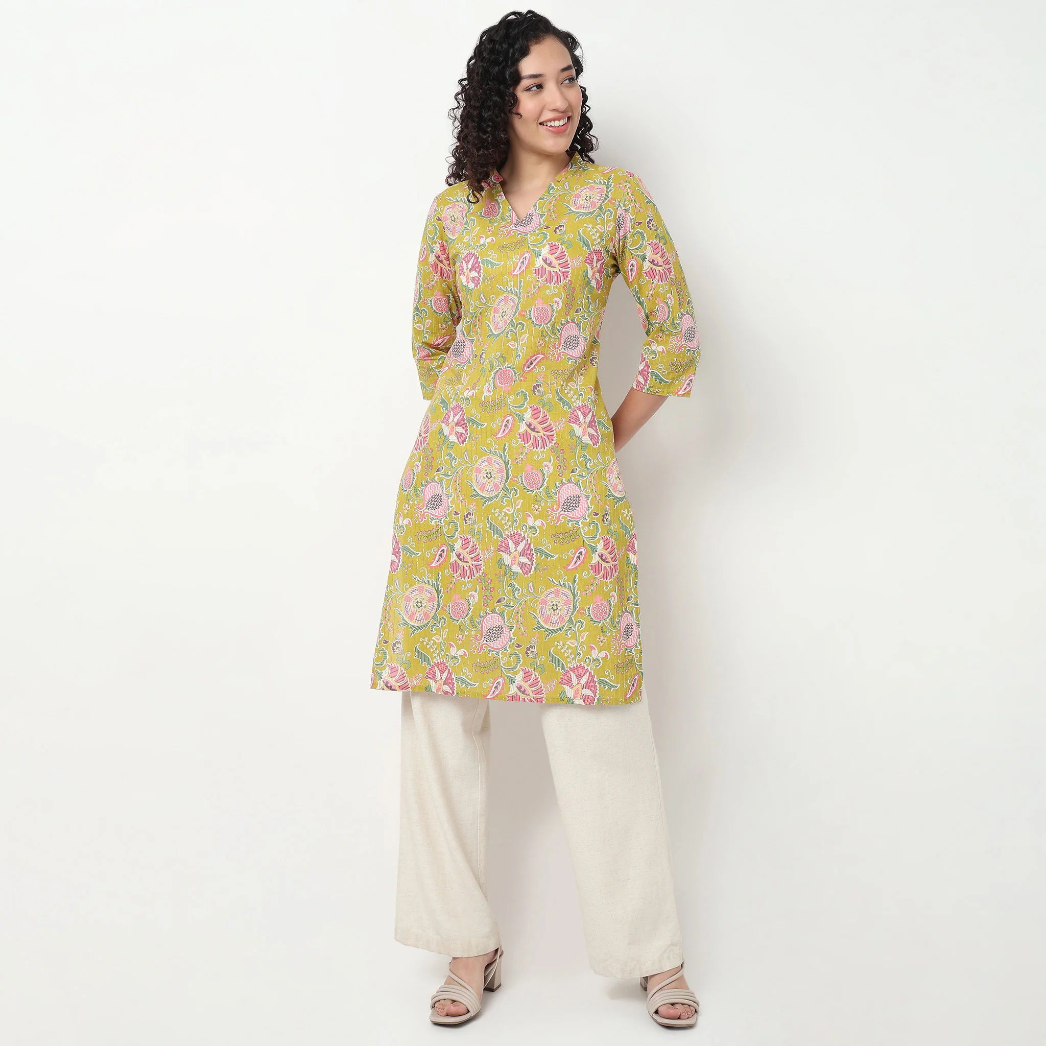 V-Neck Long Kurta With Notched Collar - Image 2