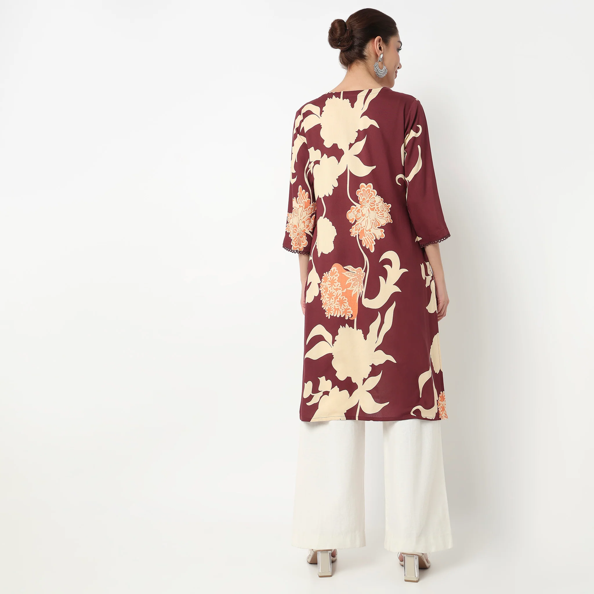 V-Neck Printed A-Line Kurta - Image 3