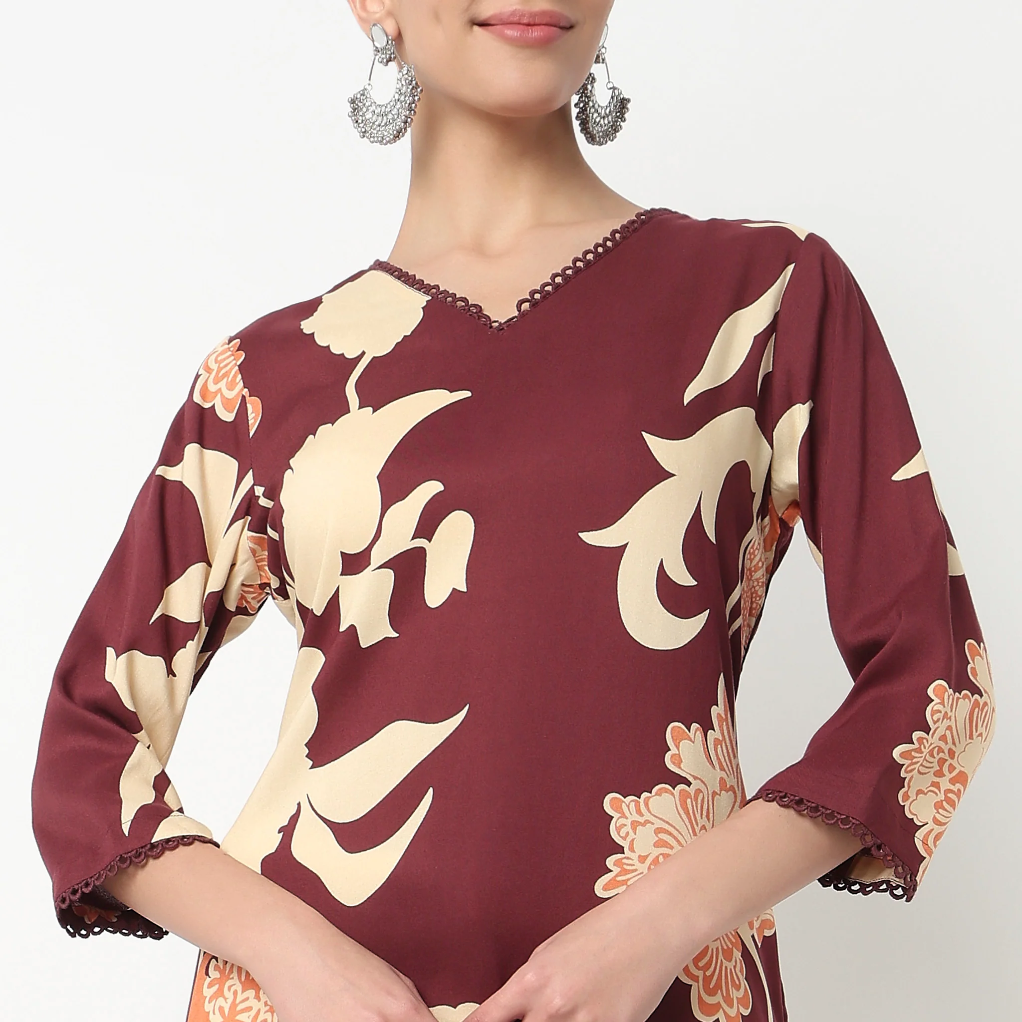 V-Neck Printed A-Line Kurta - Image 4