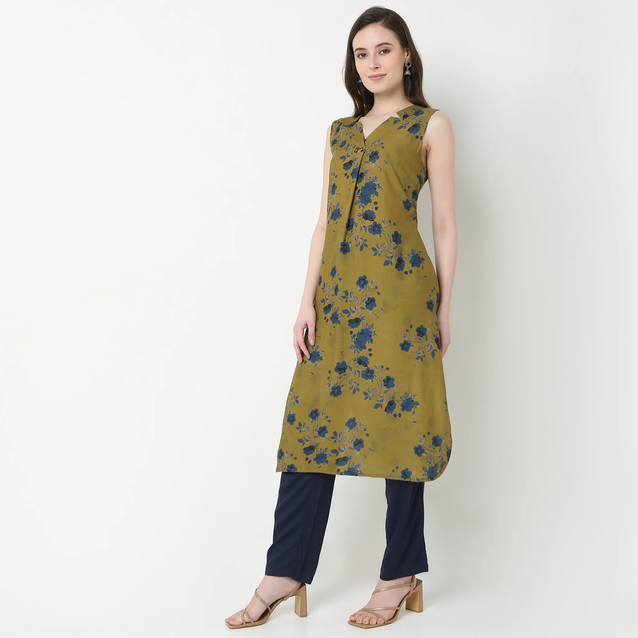 V-Neck Printed A-Line Kurta - Image 5