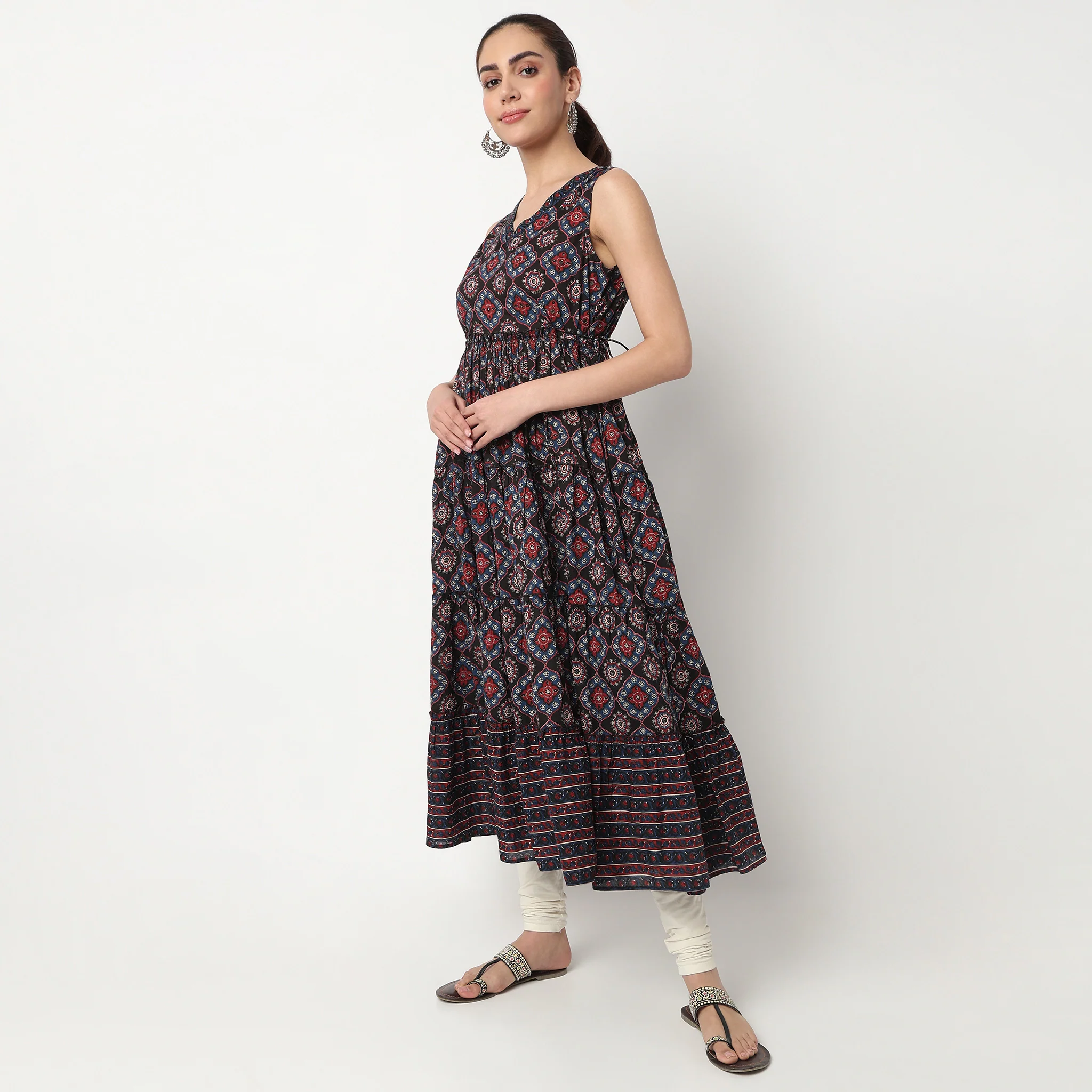 V-Neck Printed Flared Kurta - Image 5