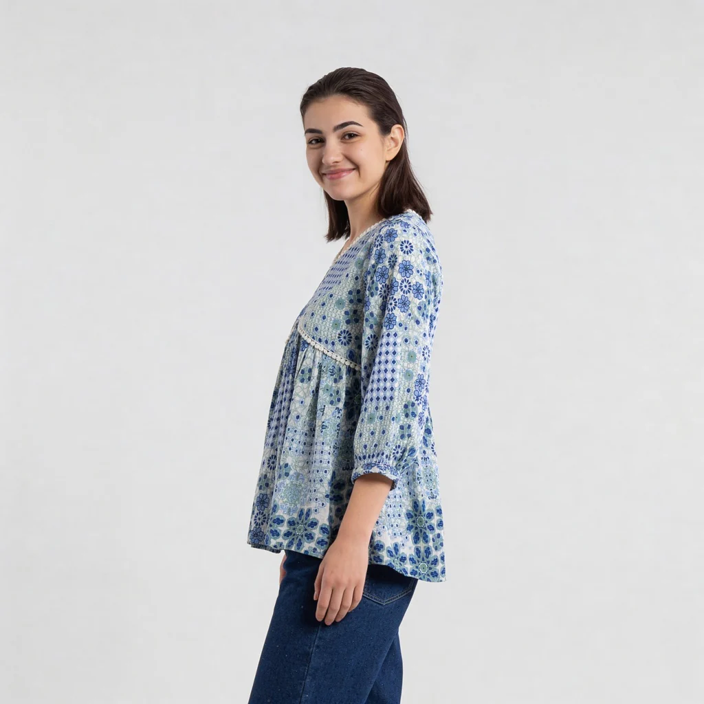 V-Neck Printed Flared W Cut Top - Image 5
