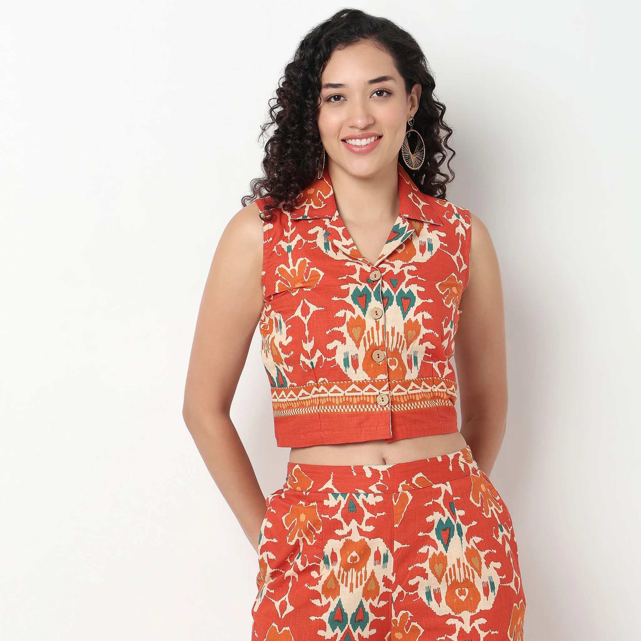 Printed V-Neck Crop Top - Image 2