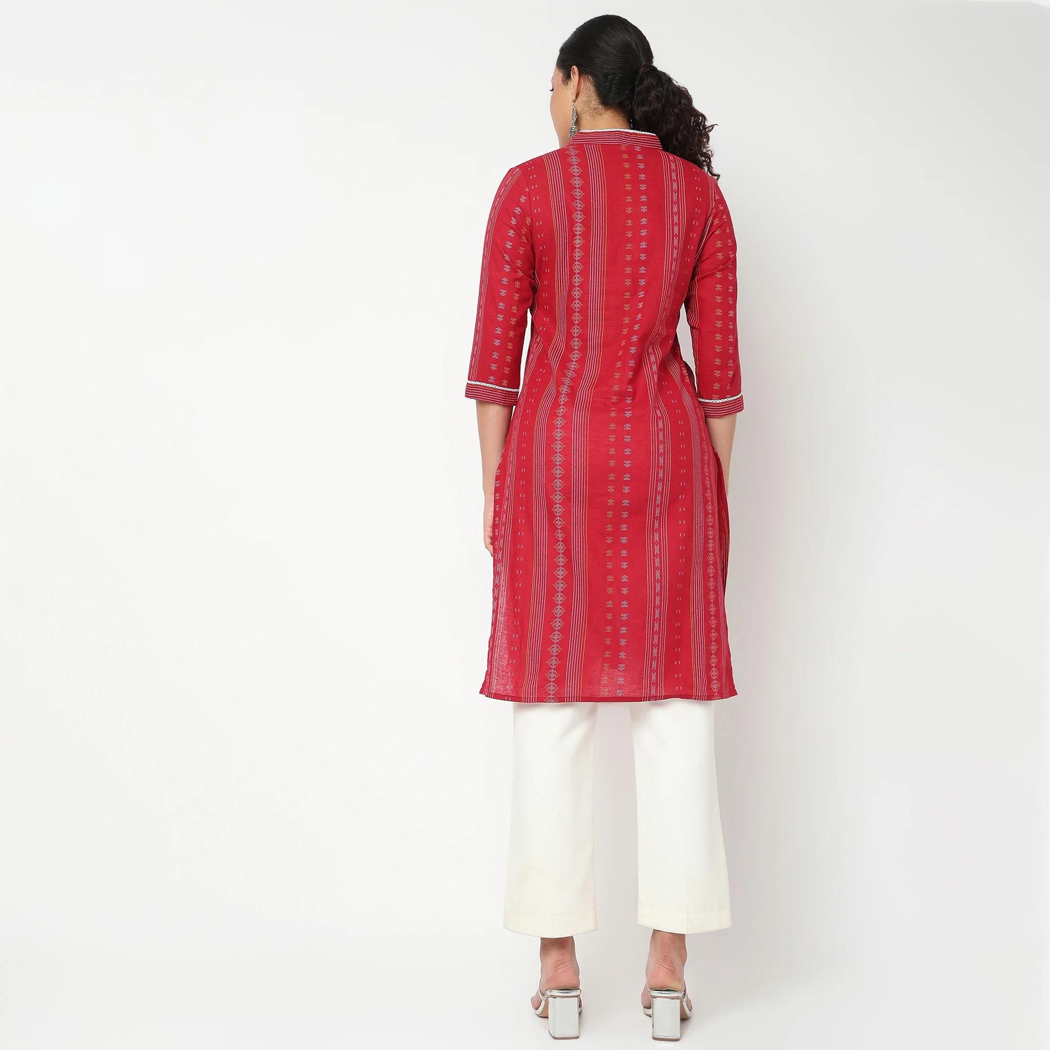V Neck With Gusset Long Kurta - Image 3
